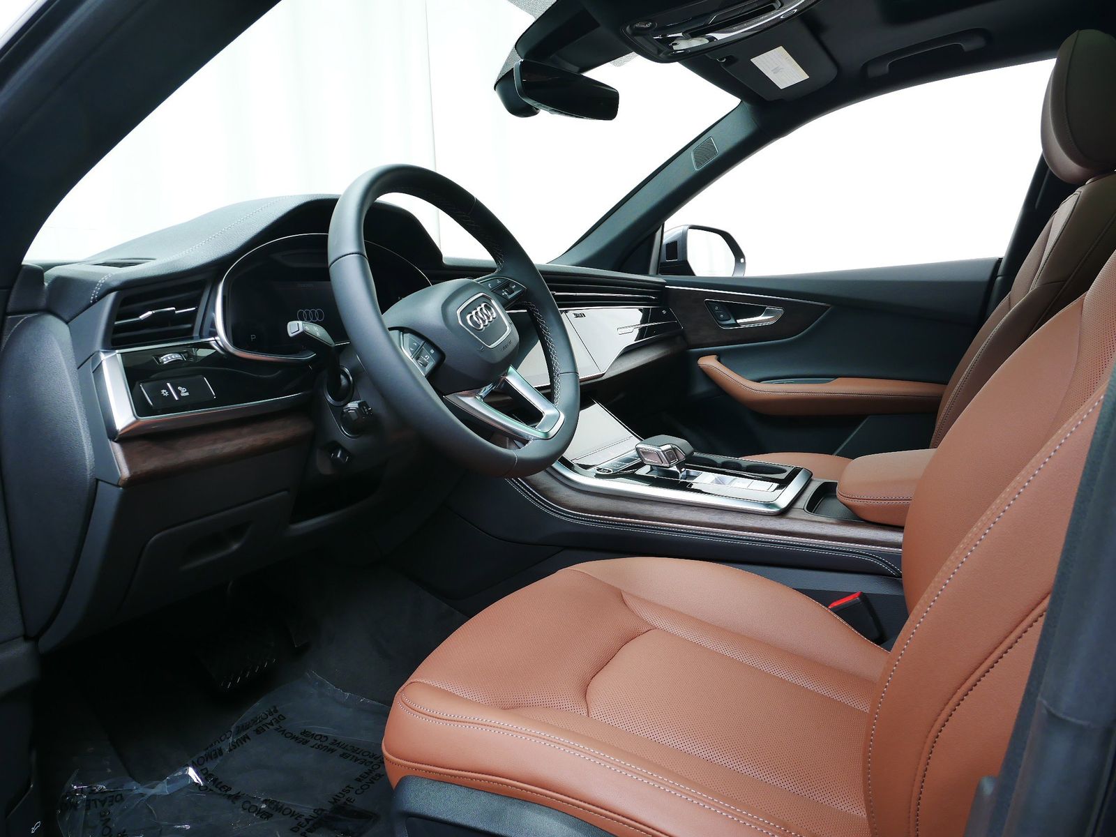 Thumbnail: 2025 Audi Q8 - 2