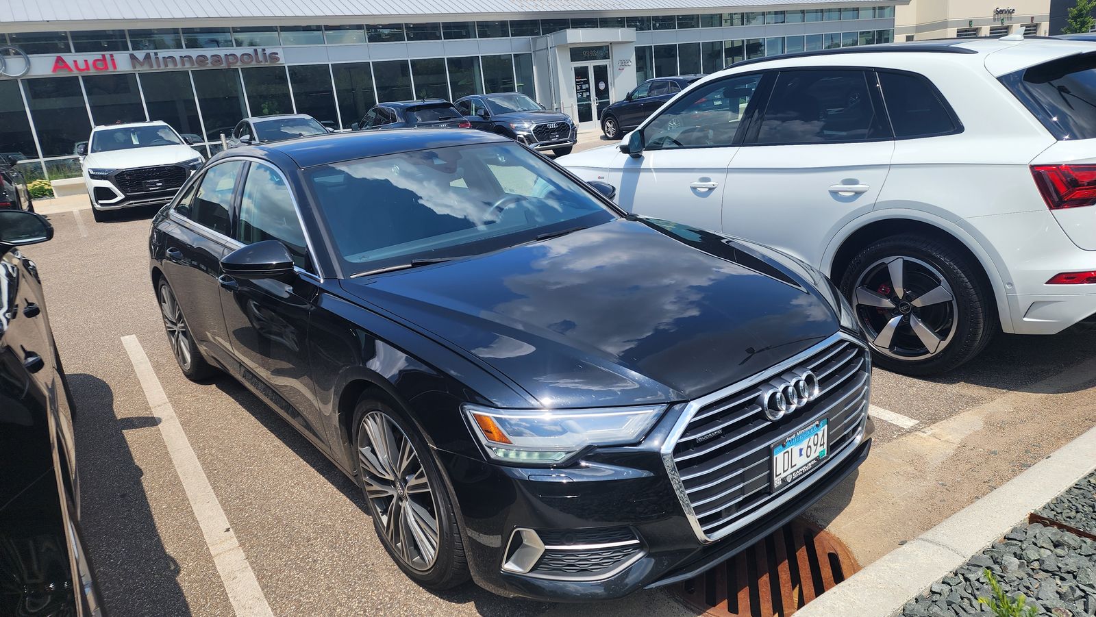 Used 2020 Audi A6 Premium with VIN WAUD8AF25LN083406 for sale in Minneapolis, Minnesota