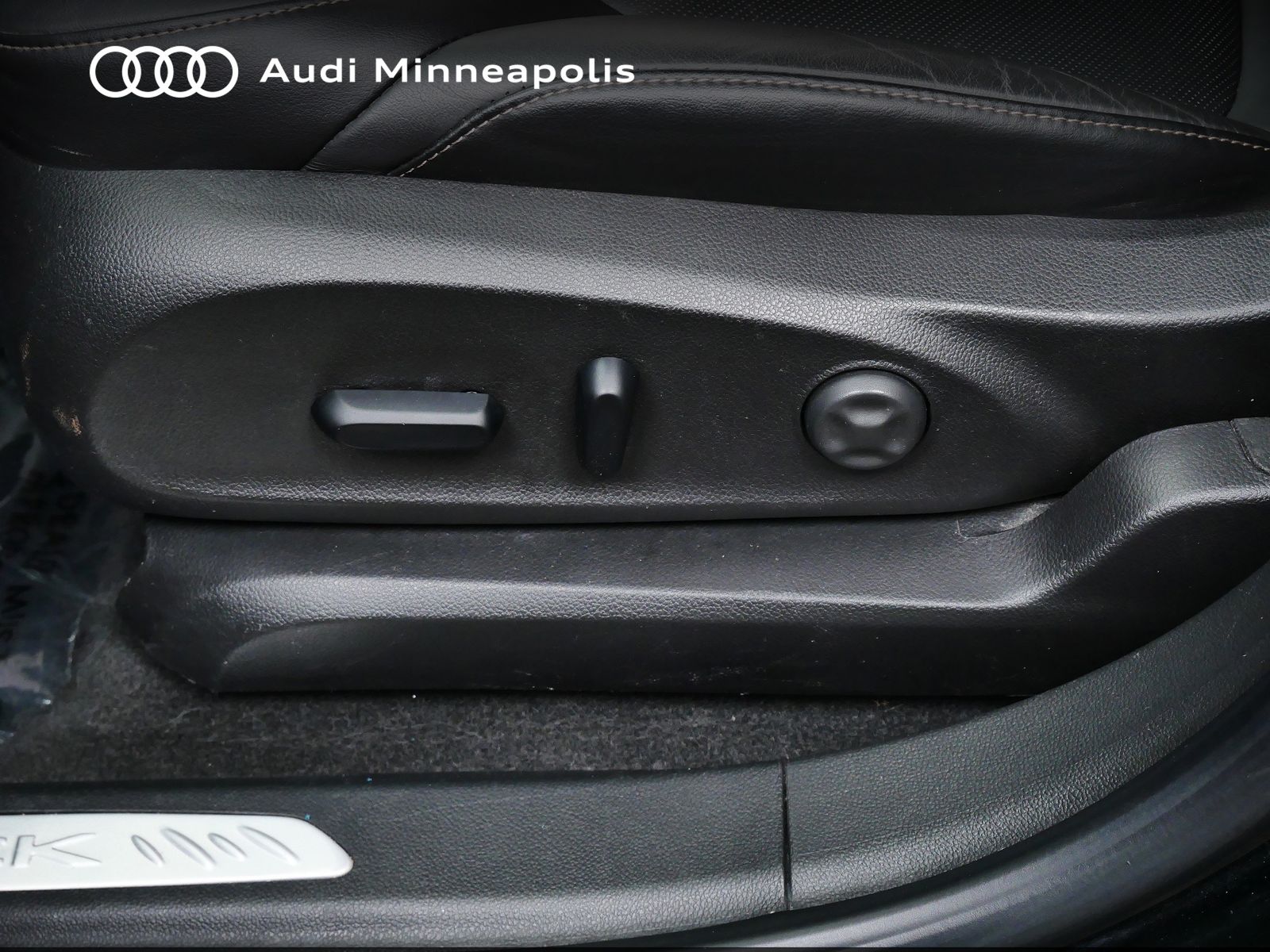 Thumbnail: 2017 Buick Envision - 12