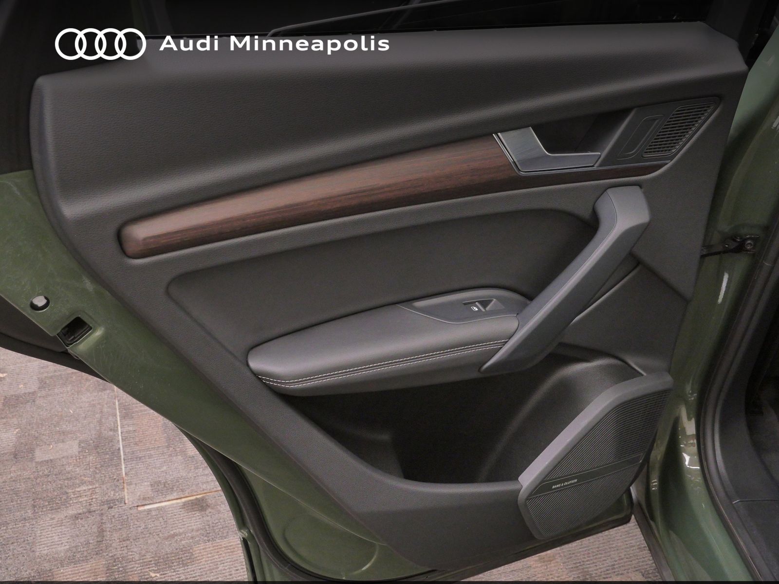 Thumbnail: 2023 Audi Q5 - 15