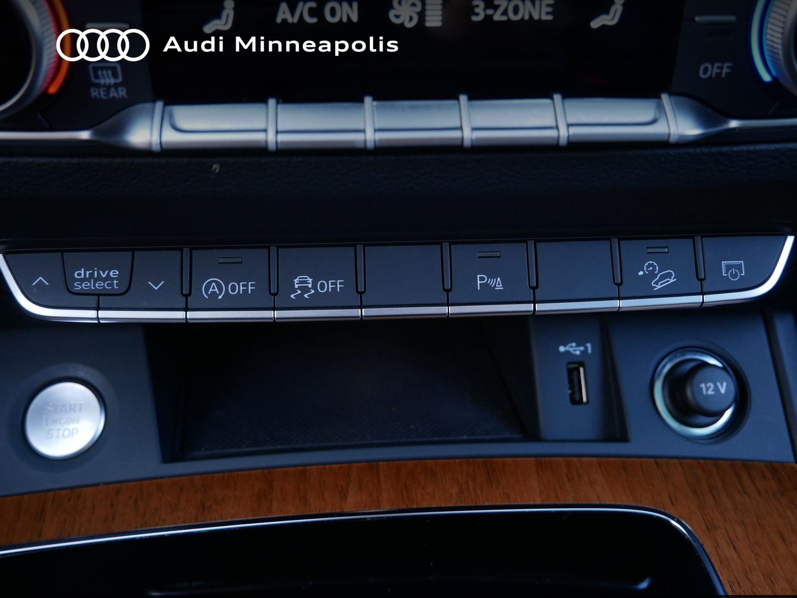 Thumbnail: 2023 Audi Q5 - 29