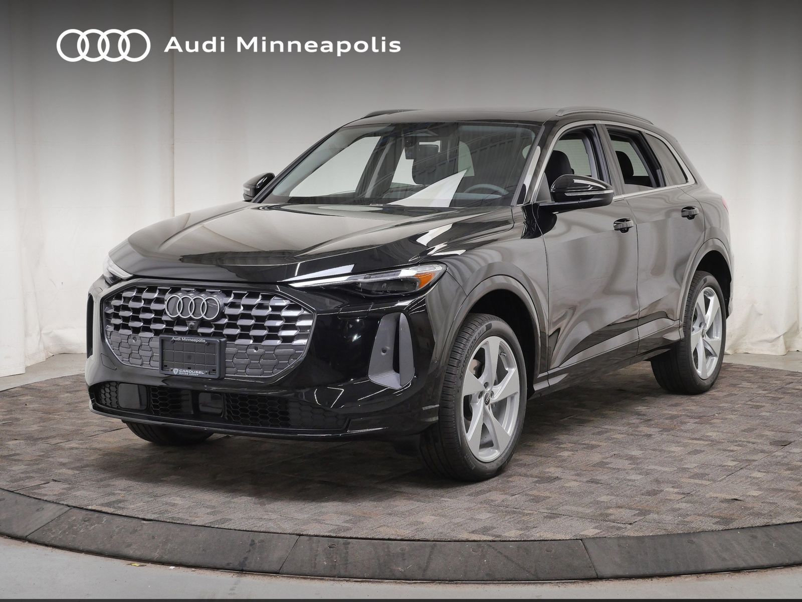 Thumbnail: 2026 Audi Q5 - 1