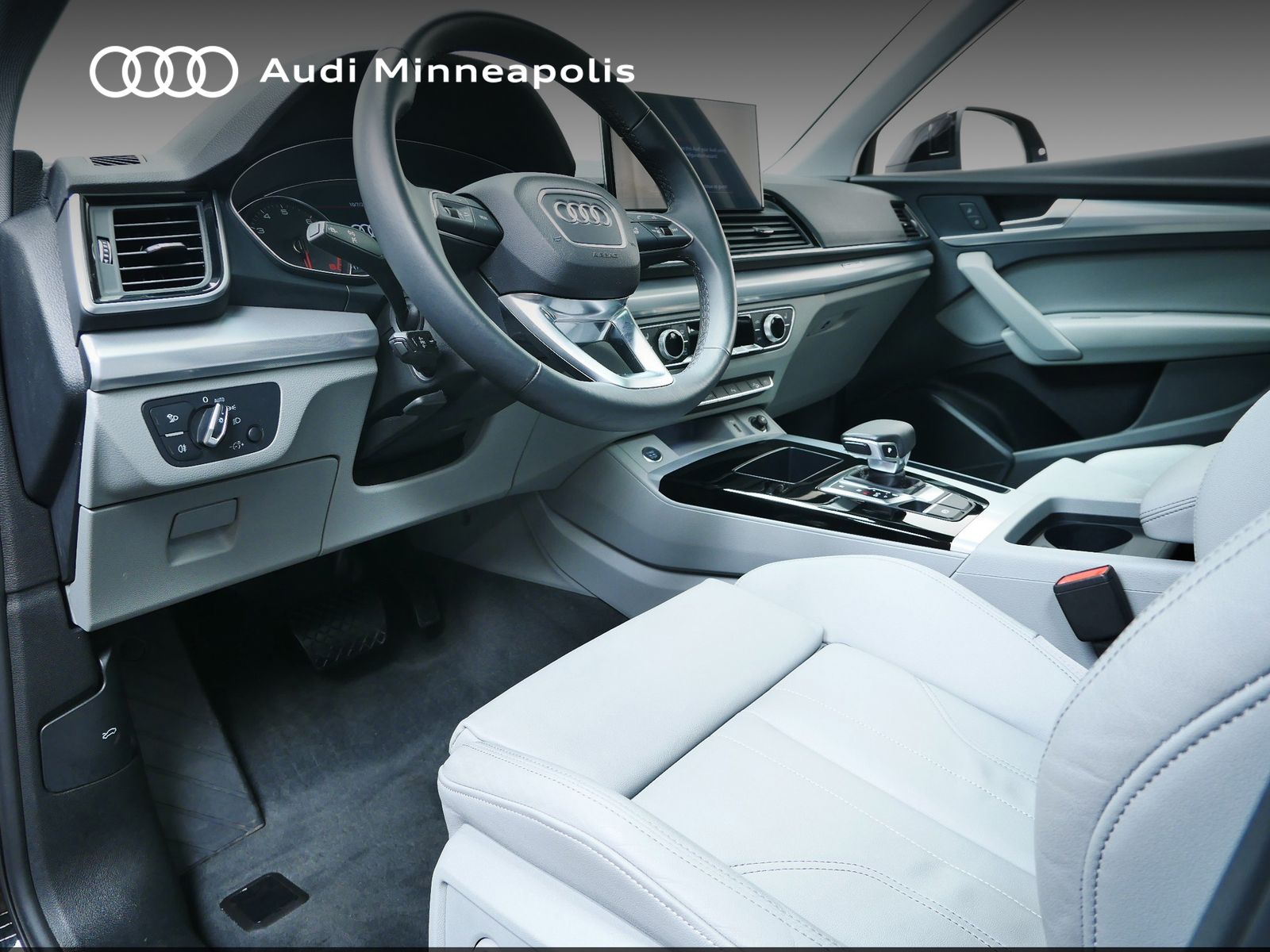 Thumbnail: 2024 Audi Q5 - 10