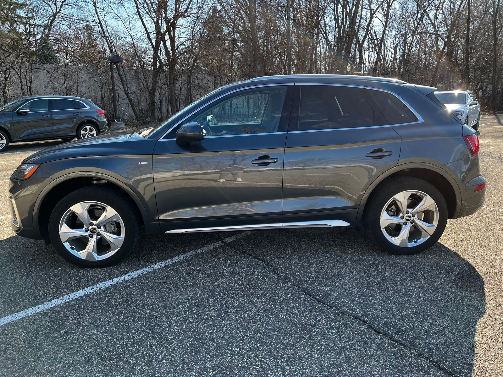 Thumbnail: 2023 Audi Q5 - 4