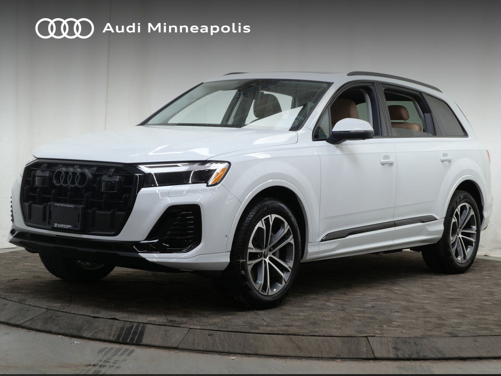 Thumbnail: 2026 Audi Q7 - 1