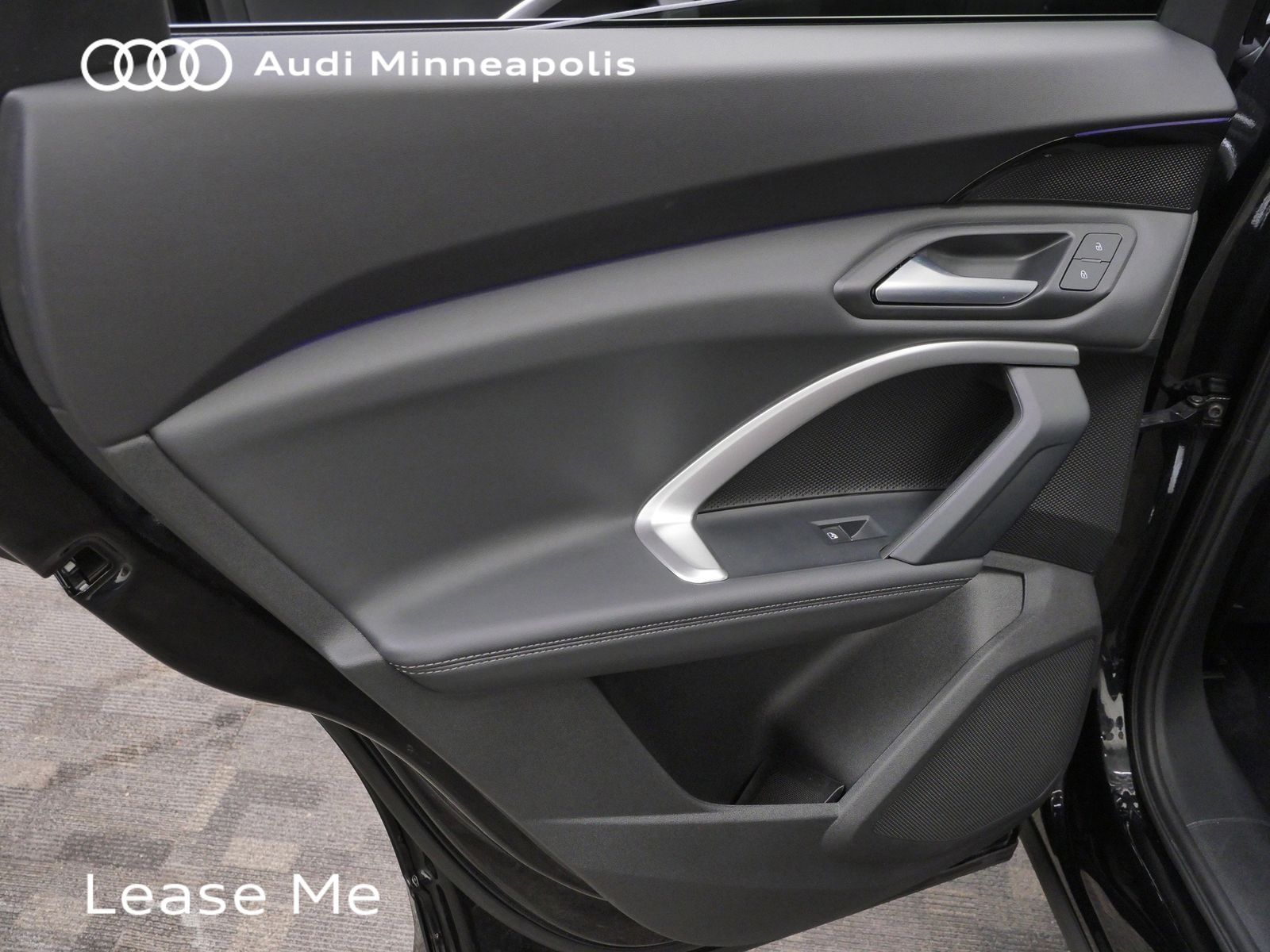 Thumbnail: 2025 Audi Q5 - 14