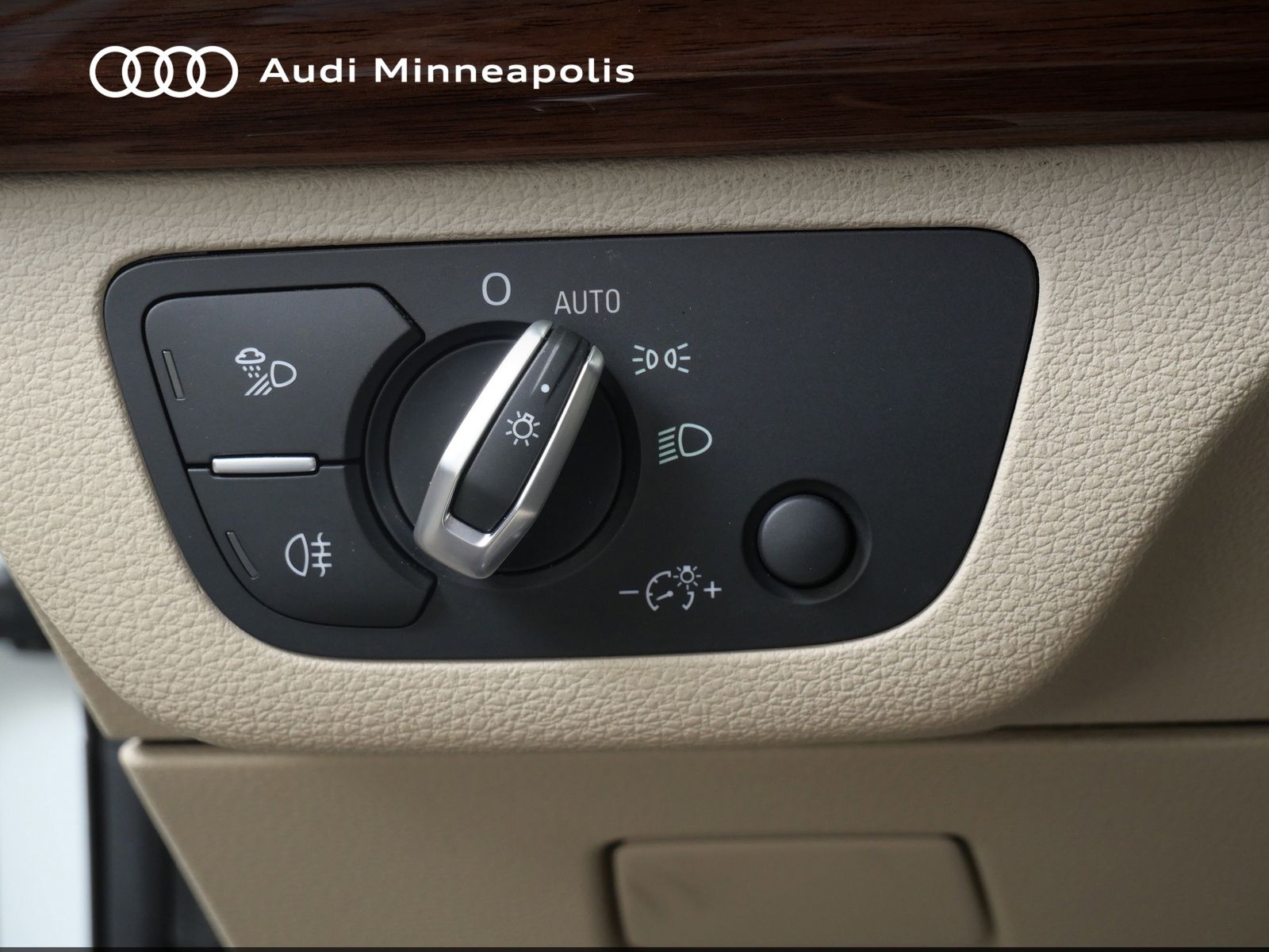 Thumbnail: 2023 Audi Q5 - 19