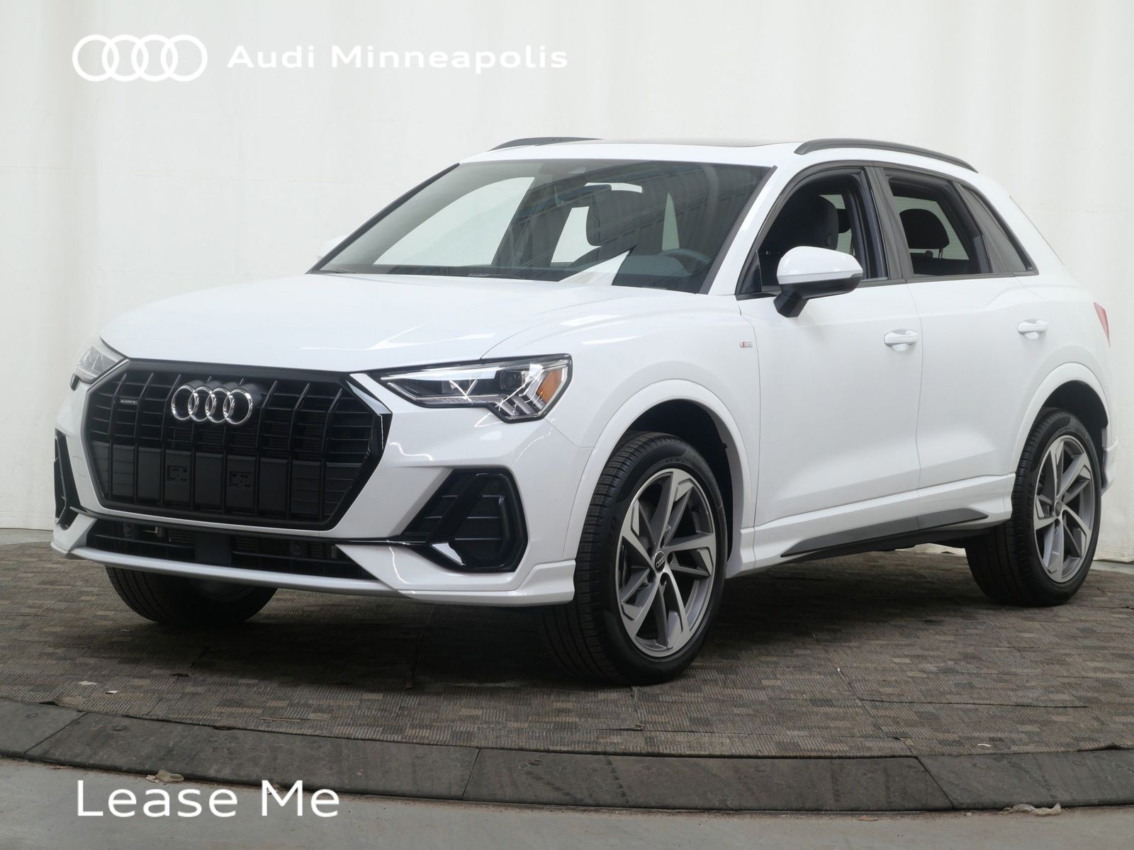 Thumbnail: 2025 Audi Q3 - 1
