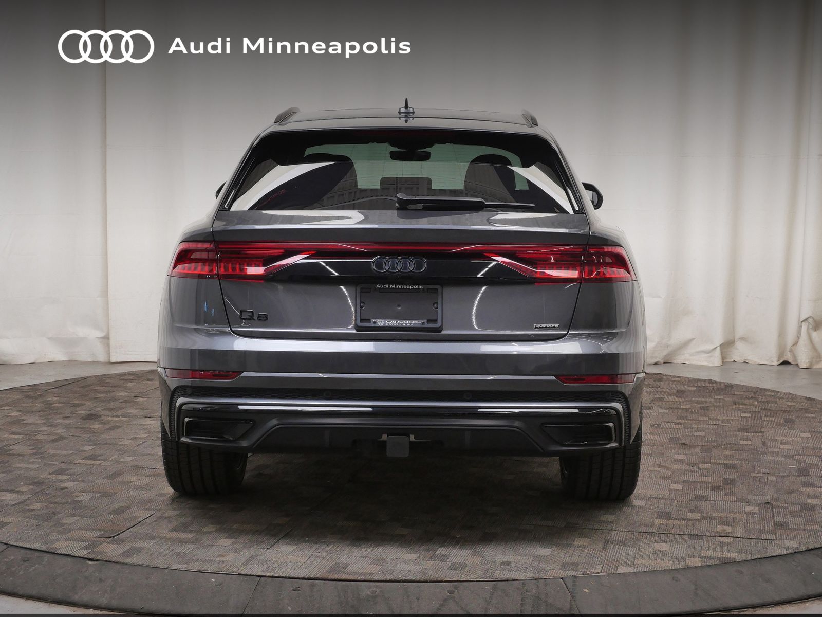 Thumbnail: 2023 Audi Q8 - 7