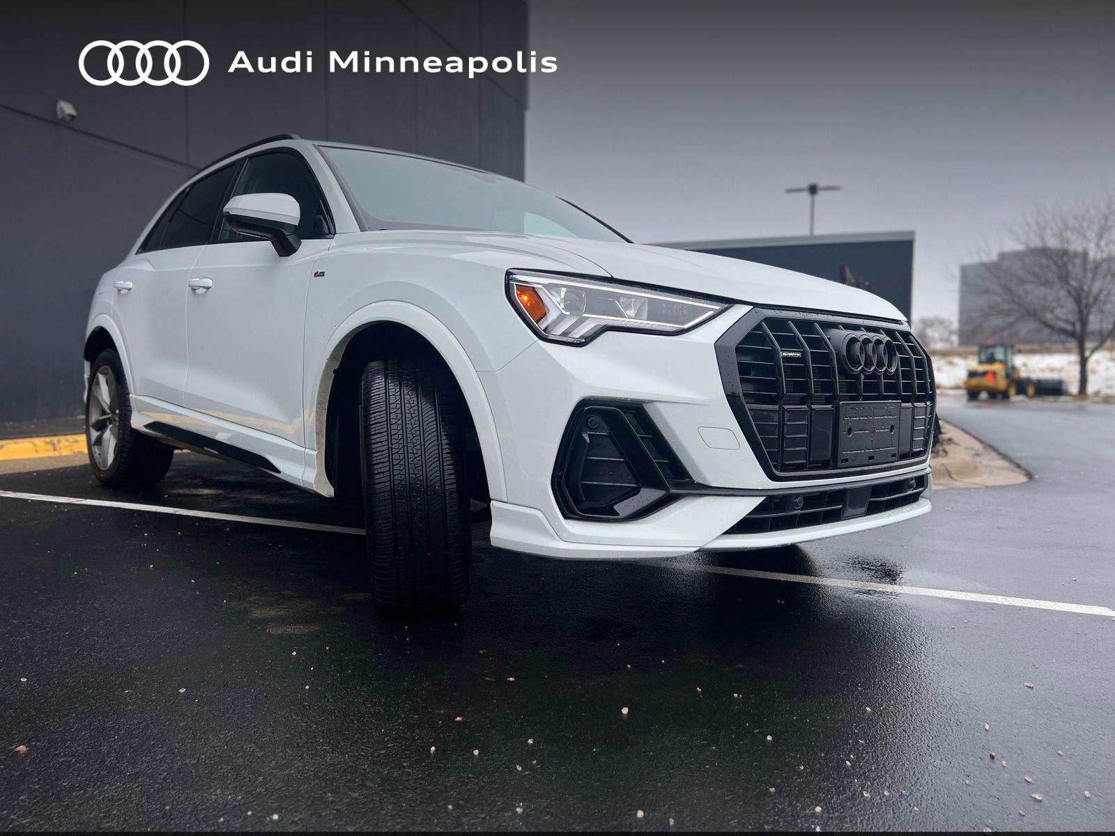 Thumbnail: 2025 Audi Q3 - 9