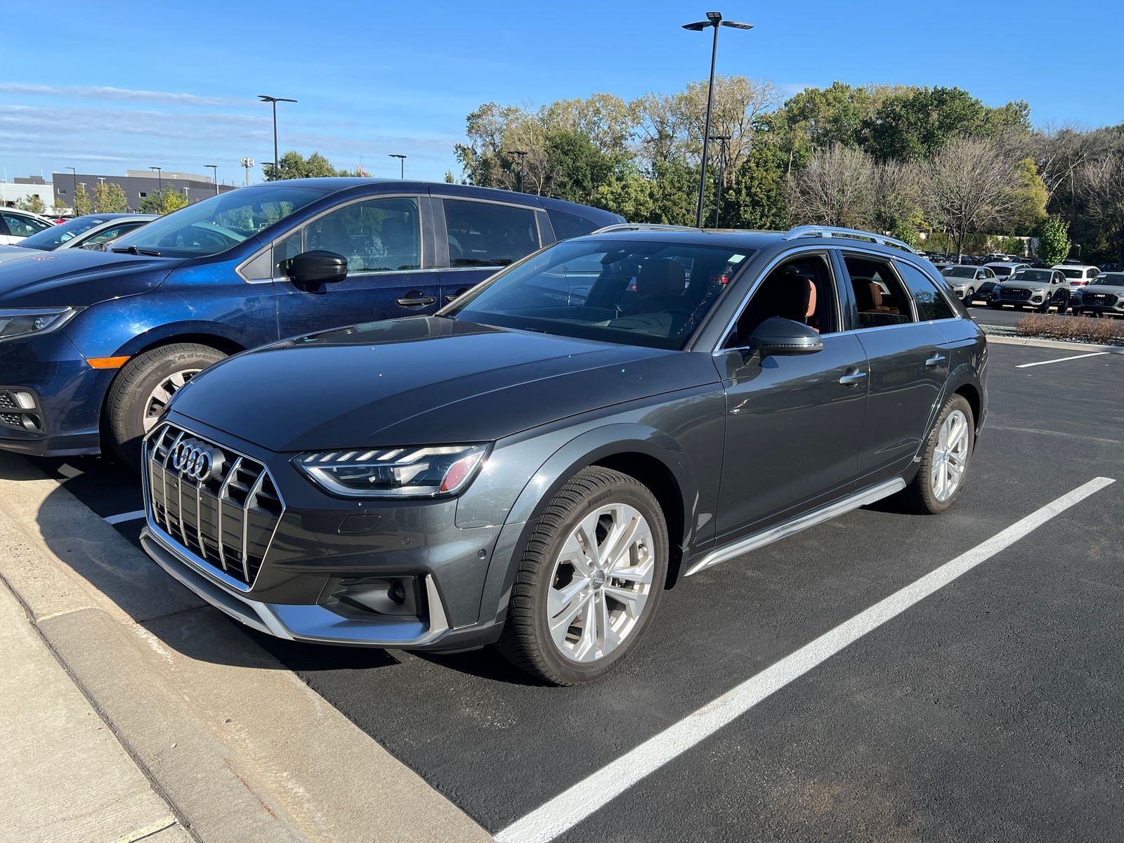 Thumbnail: 2020 Audi A4 - 1
