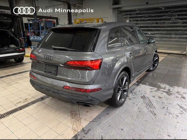 Thumbnail: 2025 Audi Q7 - 7