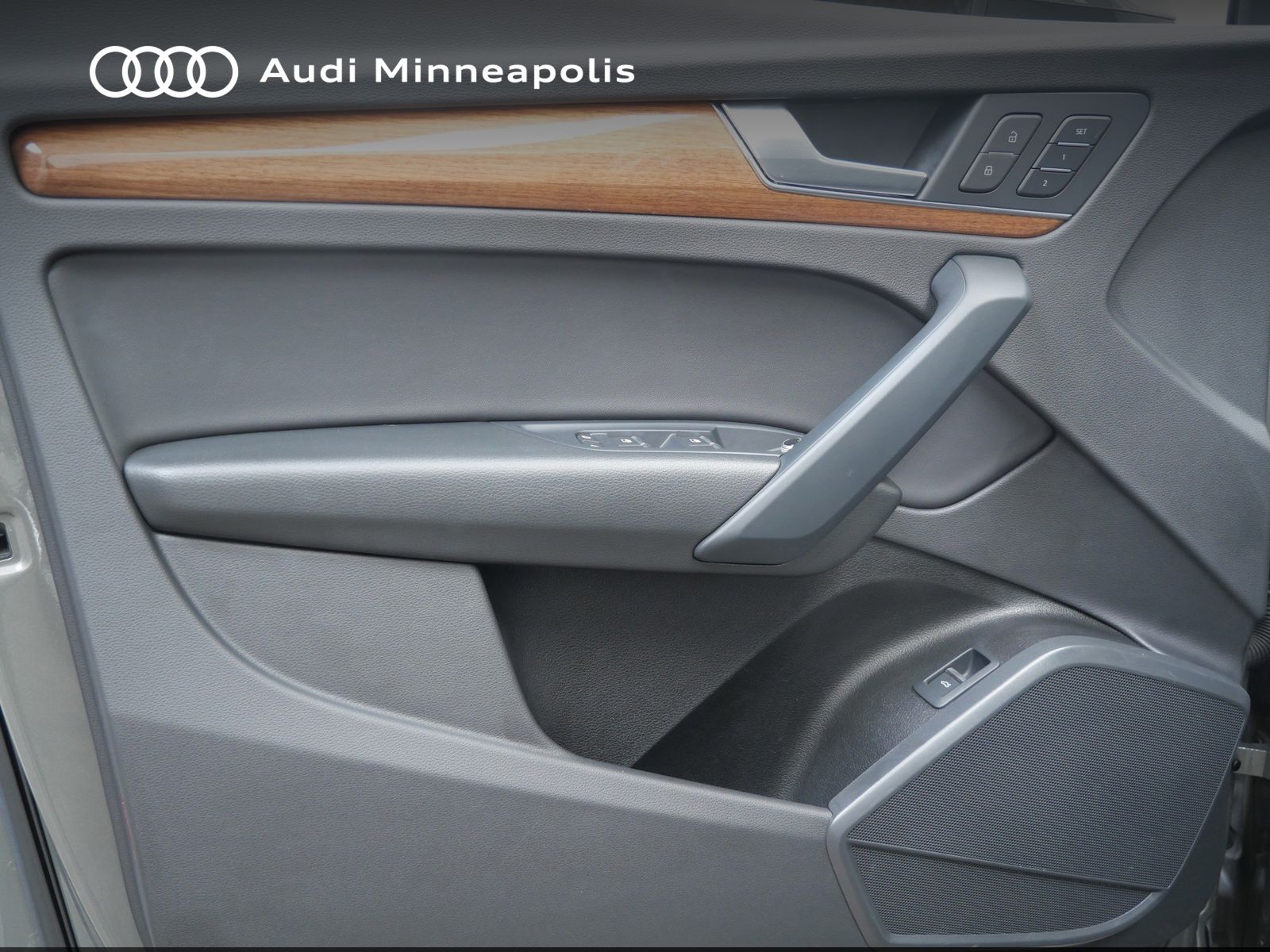 Thumbnail: 2023 Audi Q5 - 13