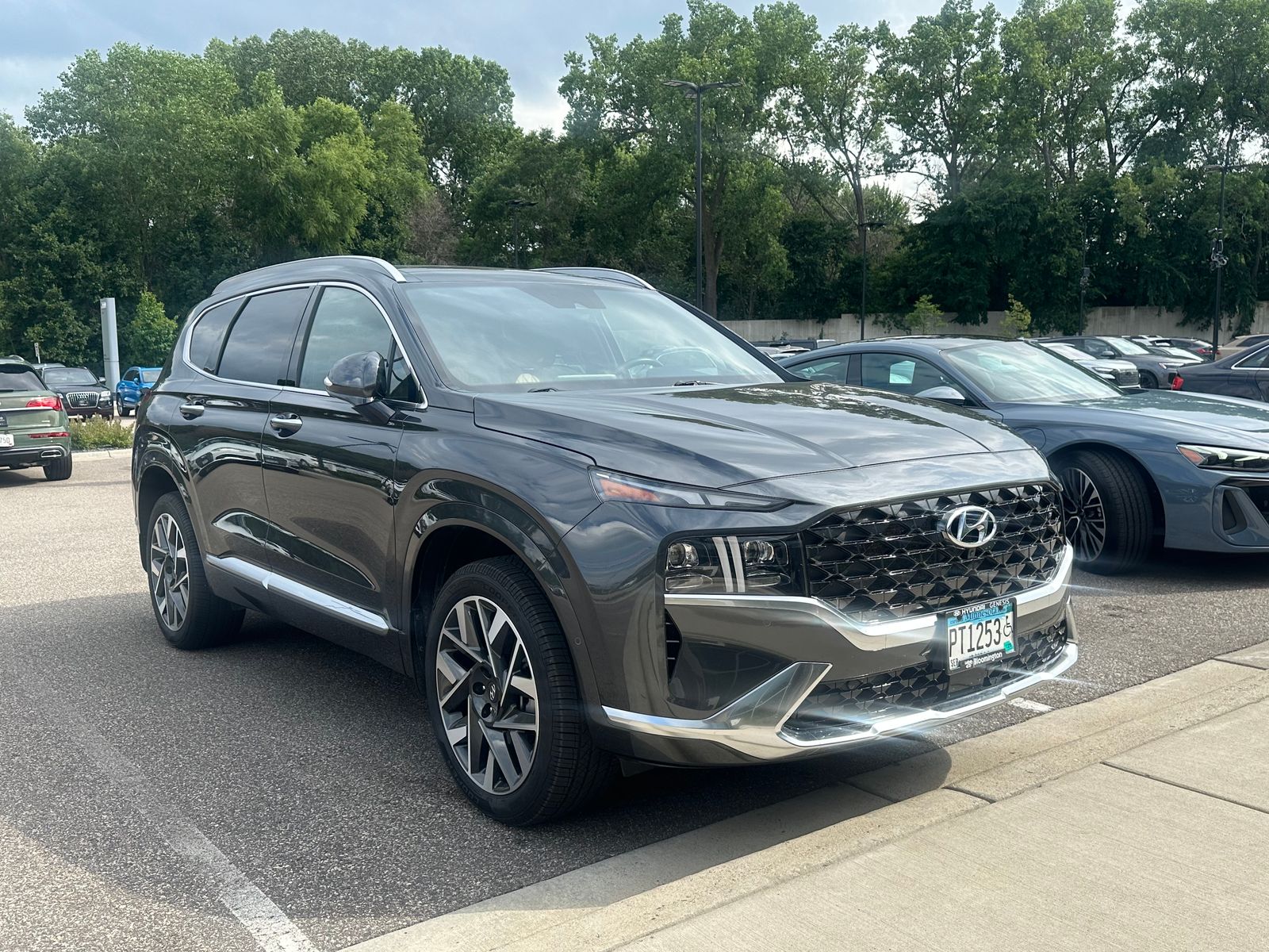 Thumbnail: 2023 Hyundai Santa Fe - 3