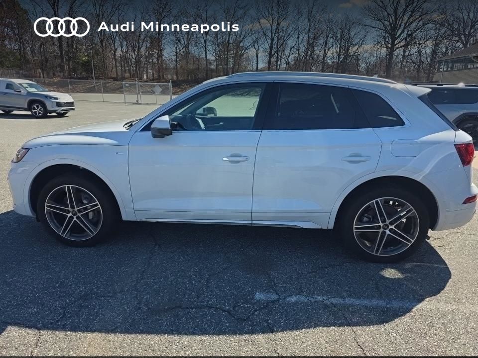 Thumbnail: 2023 Audi Q5 - 9