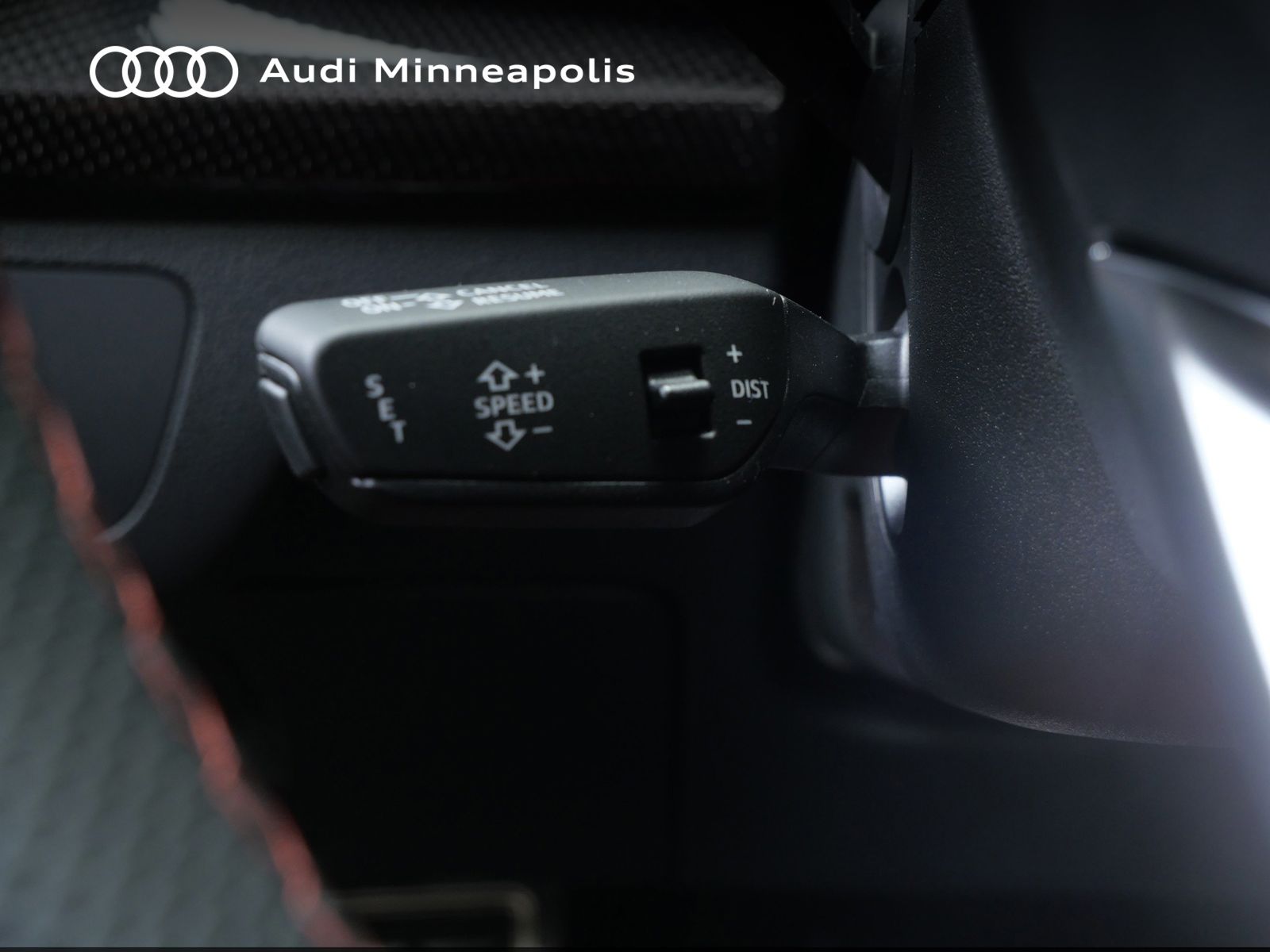 Thumbnail: 2023 Audi SQ5 - 28