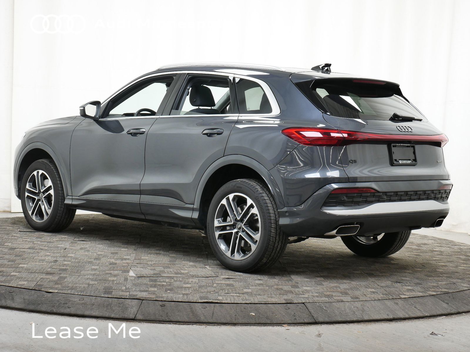 Thumbnail: 2025 Audi Q5 - 4