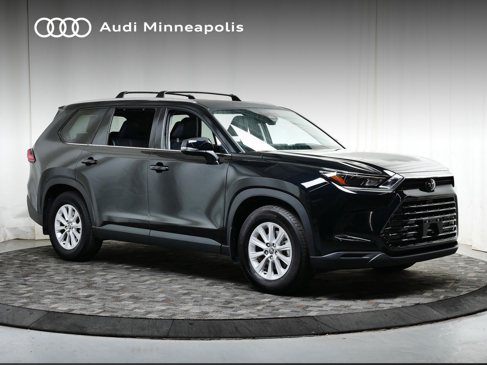 Thumbnail: 2024 Toyota Grand Highlander - 9