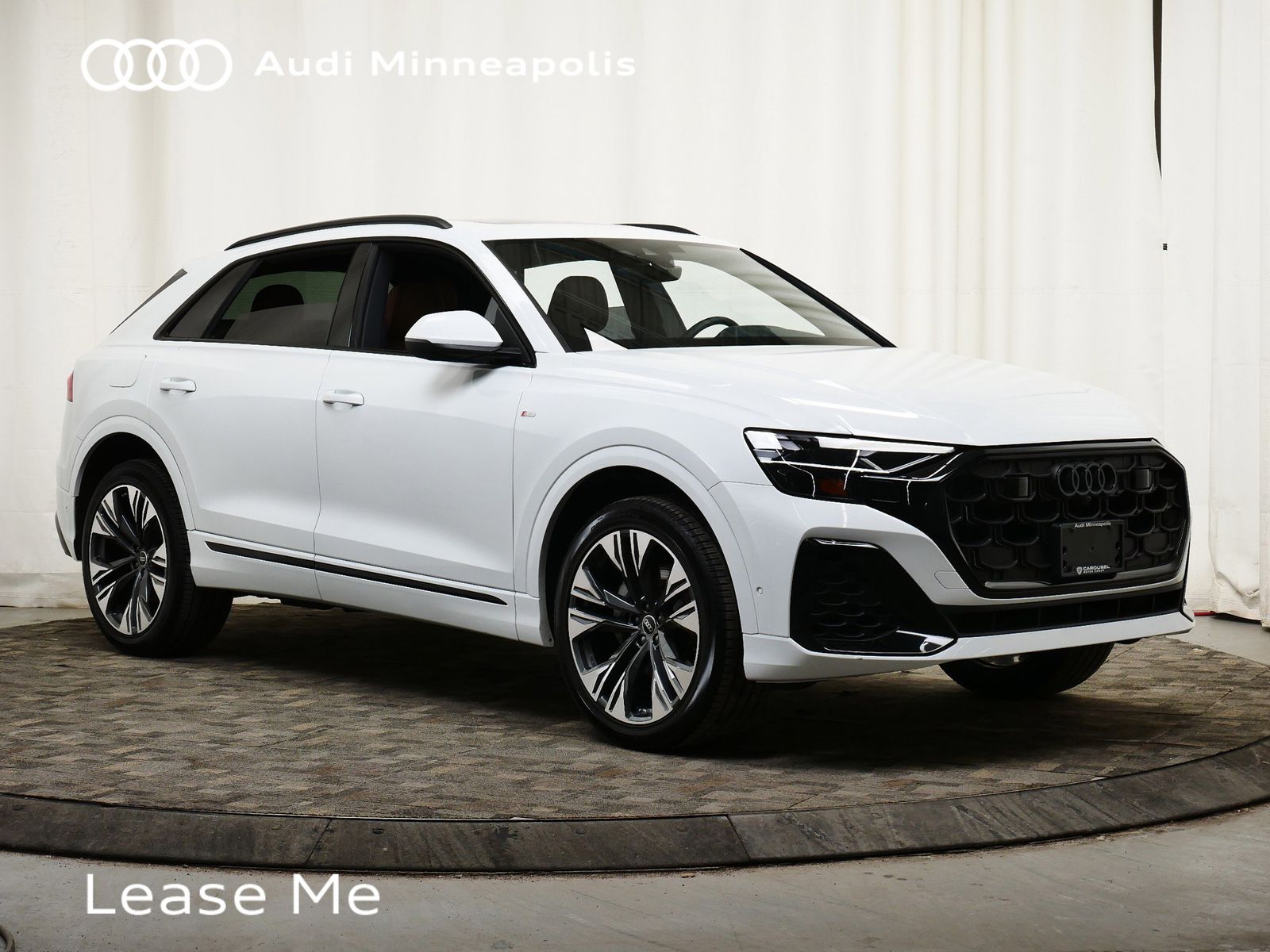 Thumbnail: 2026 Audi Q8 - 10