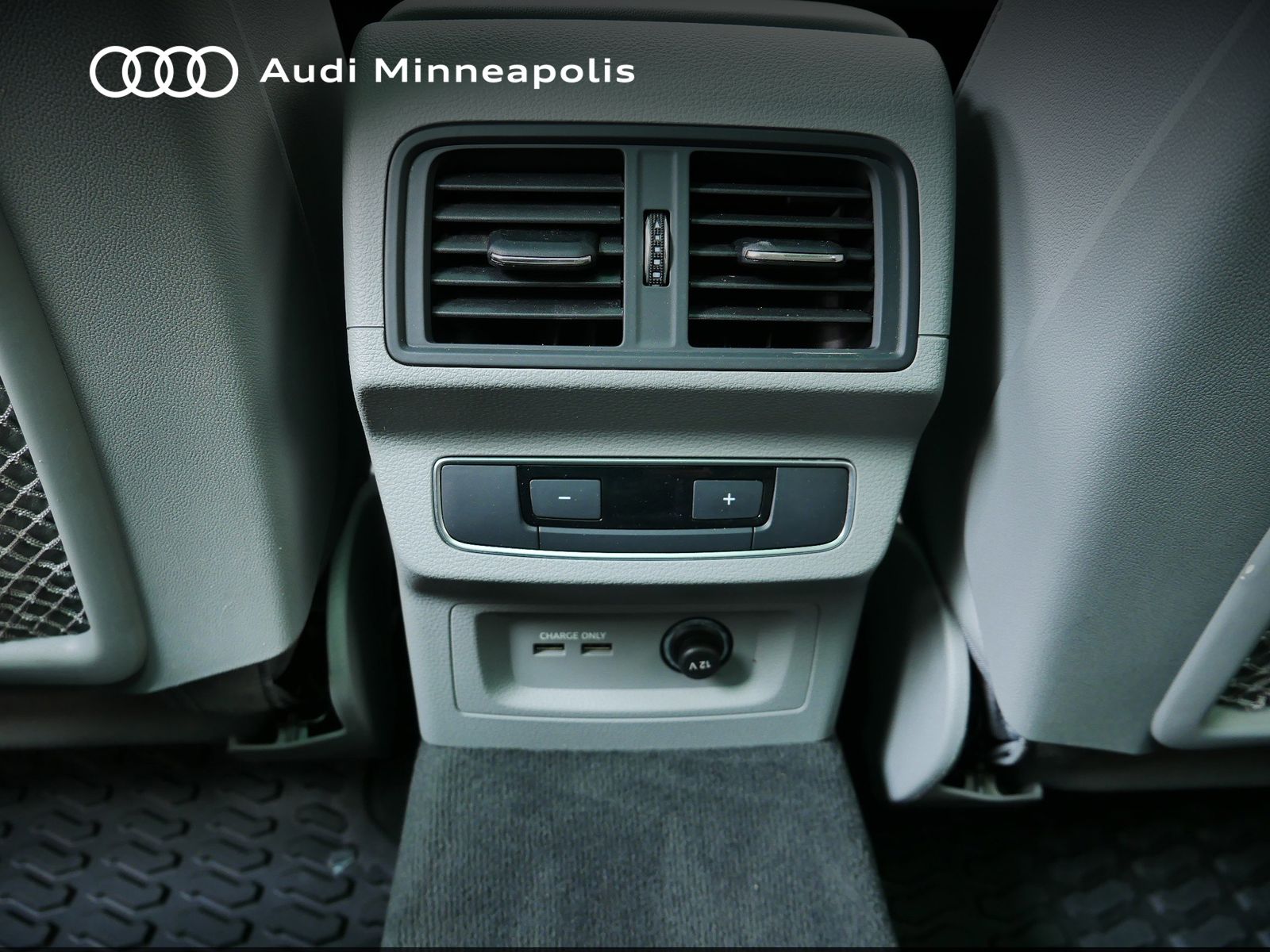 Thumbnail: 2023 Audi Q5 - 18