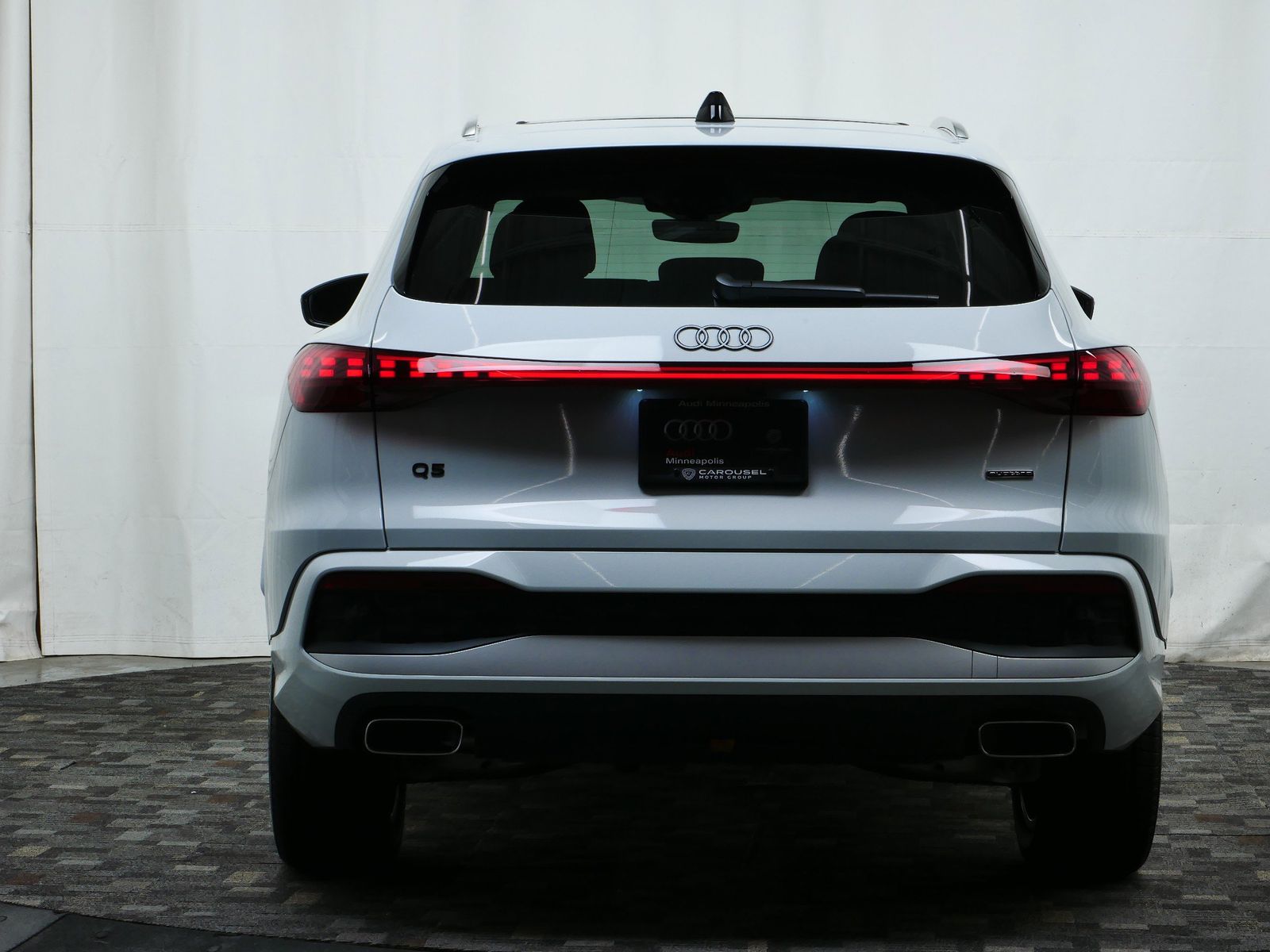 Thumbnail: 2025 Audi Q5 - 5
