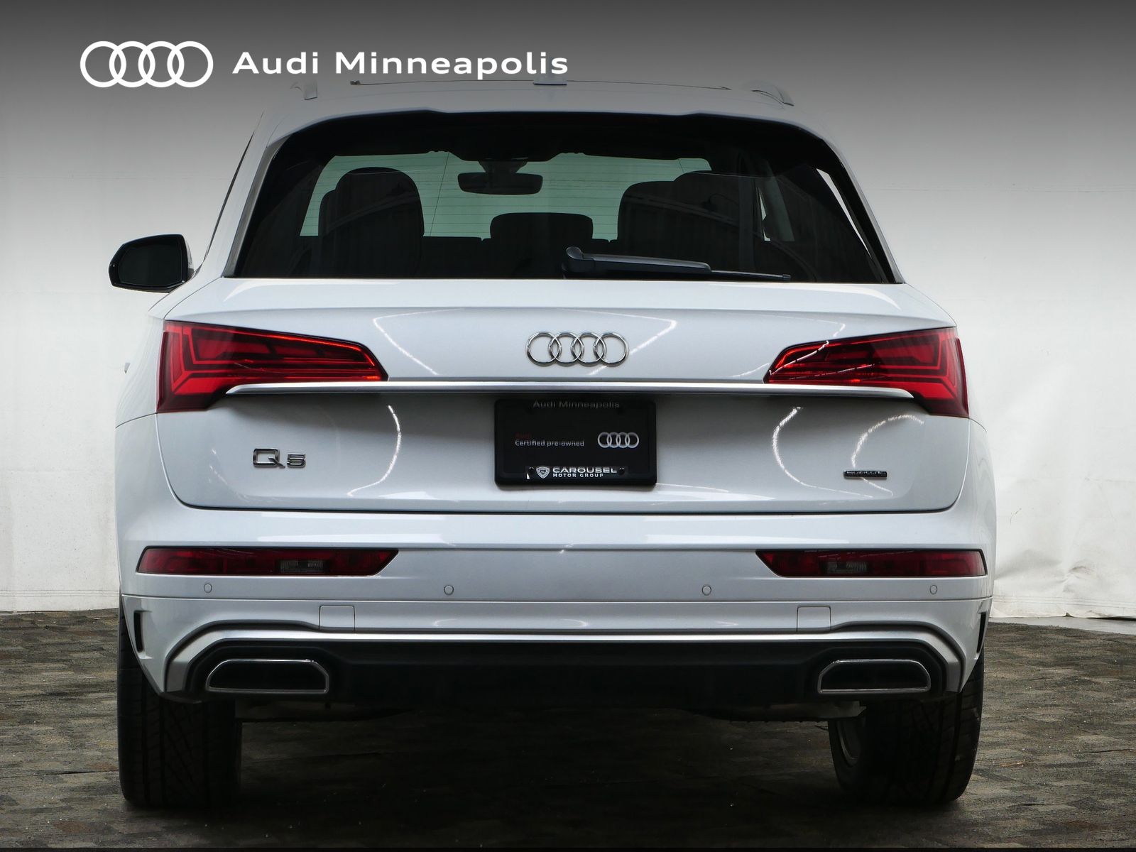 Thumbnail: 2023 Audi Q5 - 7