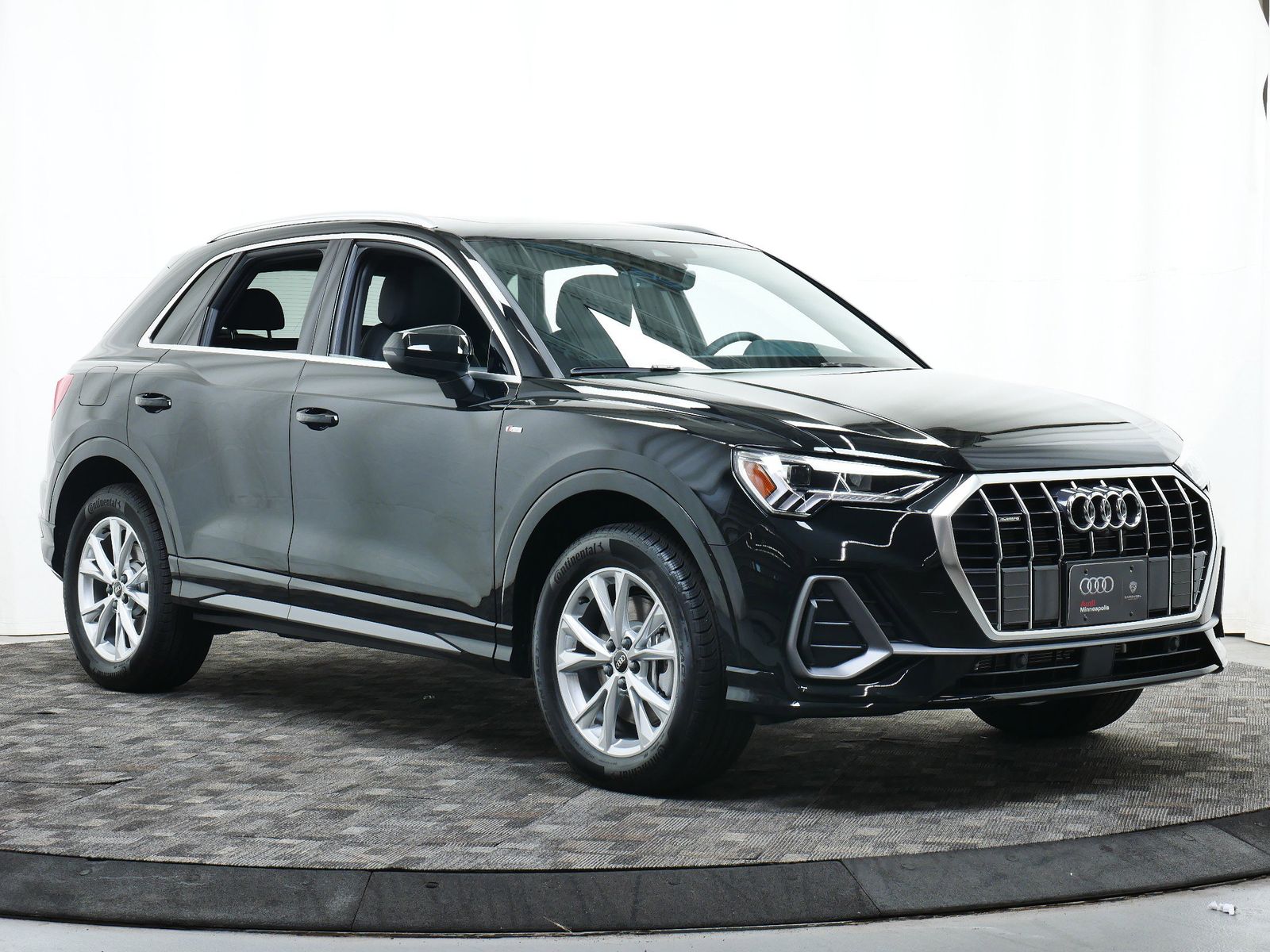 Thumbnail: 2025 Audi Q3 - 8