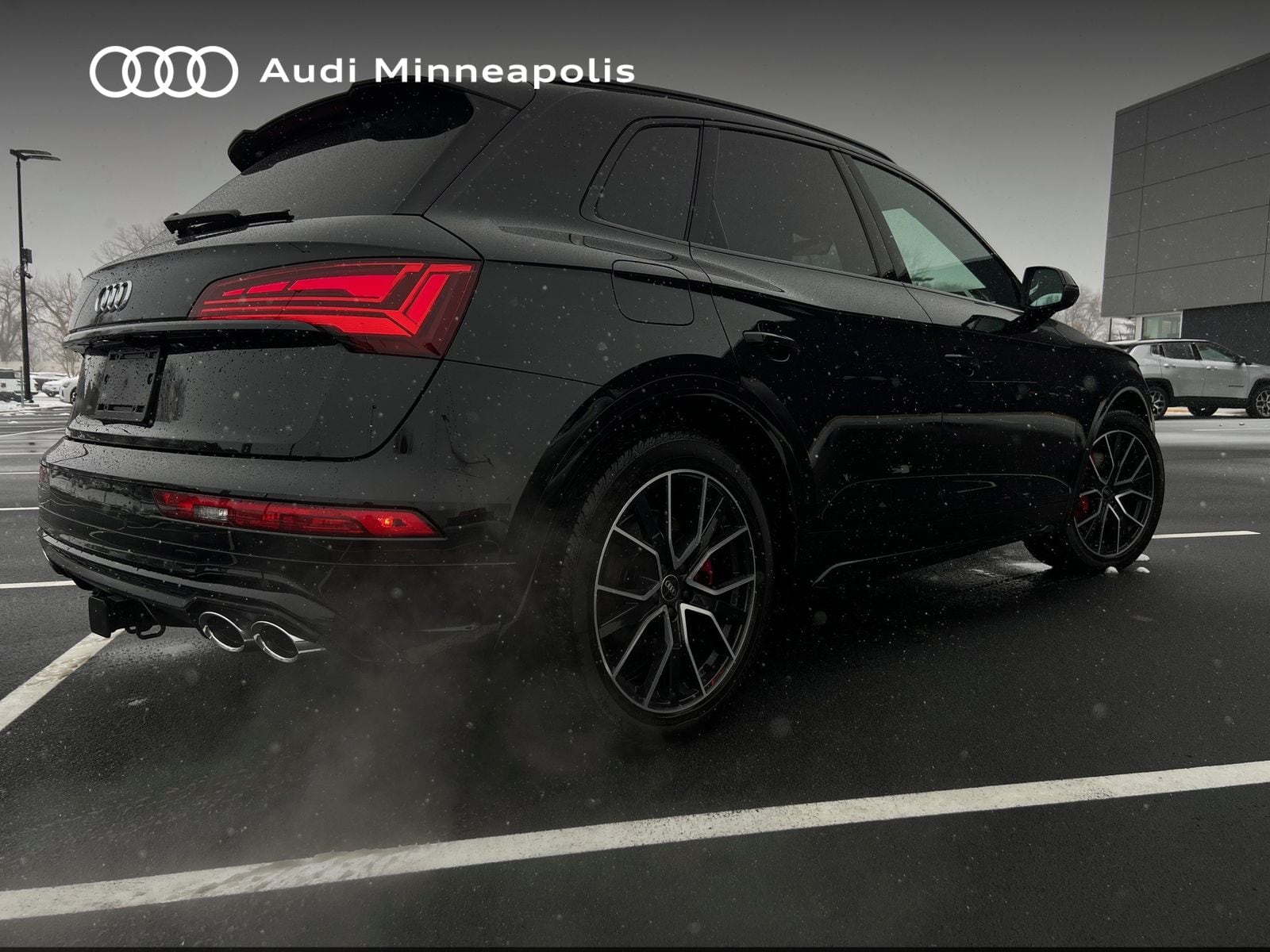 Thumbnail: 2023 Audi SQ5 - 7
