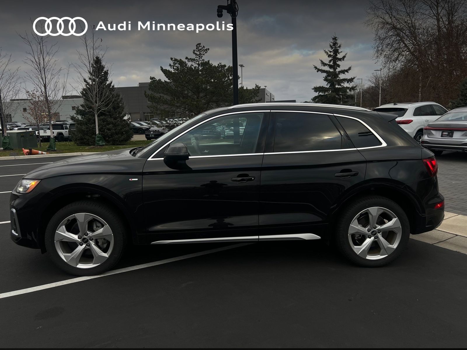 Thumbnail: 2025 Audi Q5 - 3