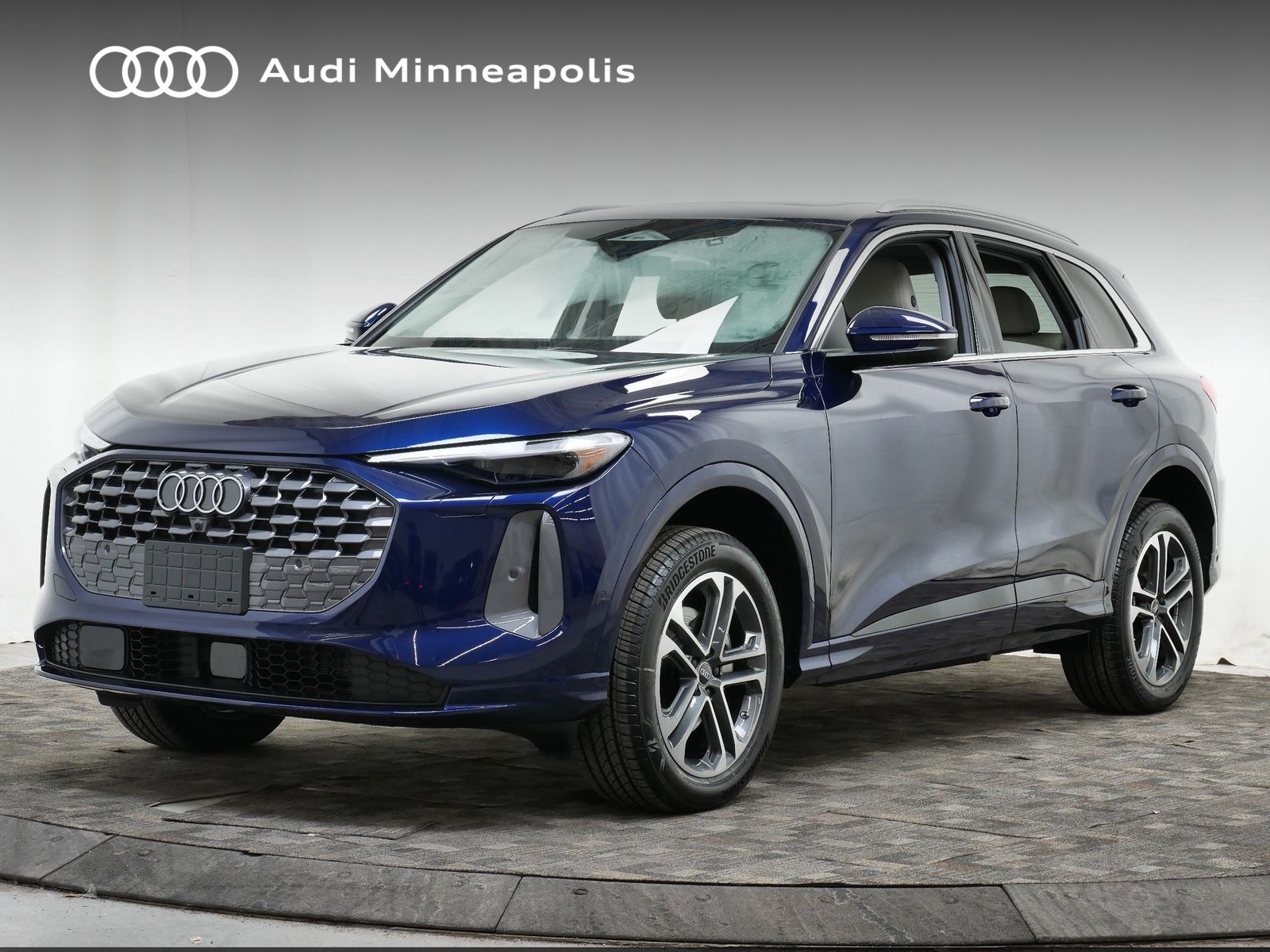 Thumbnail: 2025 Audi Q5 - 1