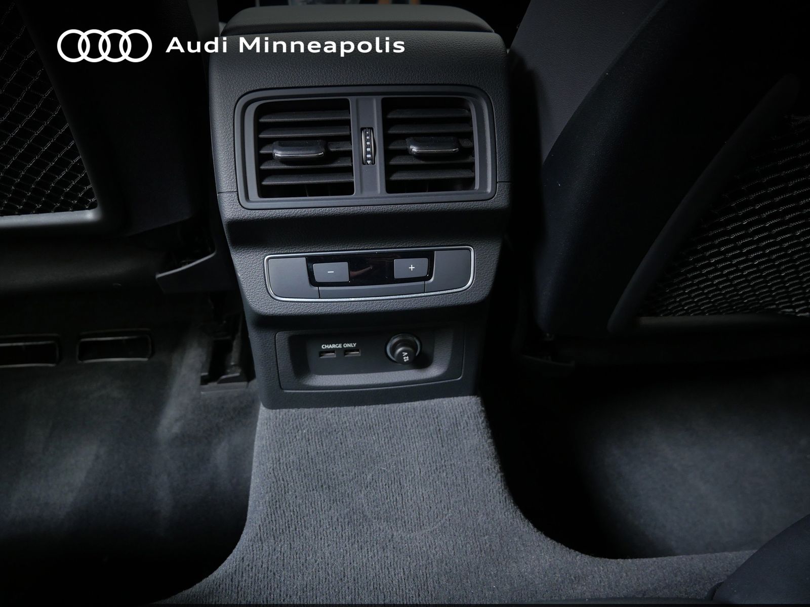 Thumbnail: 2023 Audi Q5 - 17