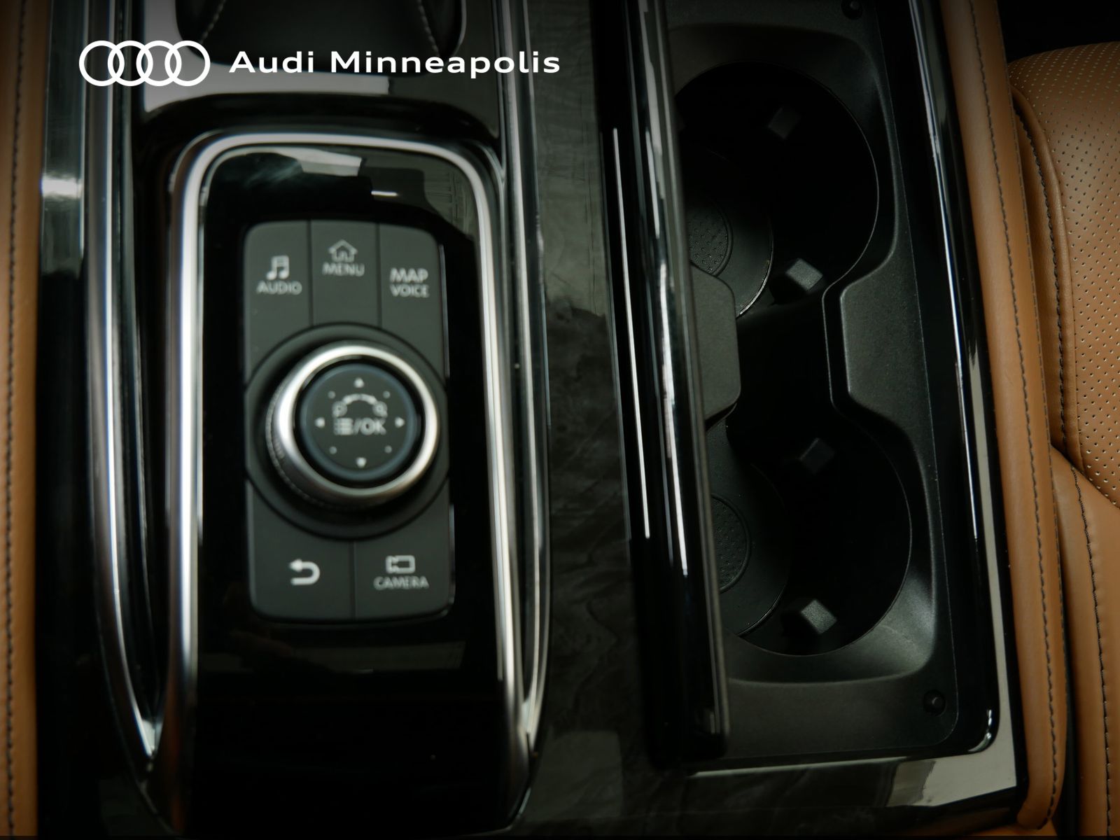 Thumbnail: 2024 INFINITI QX80 - 24