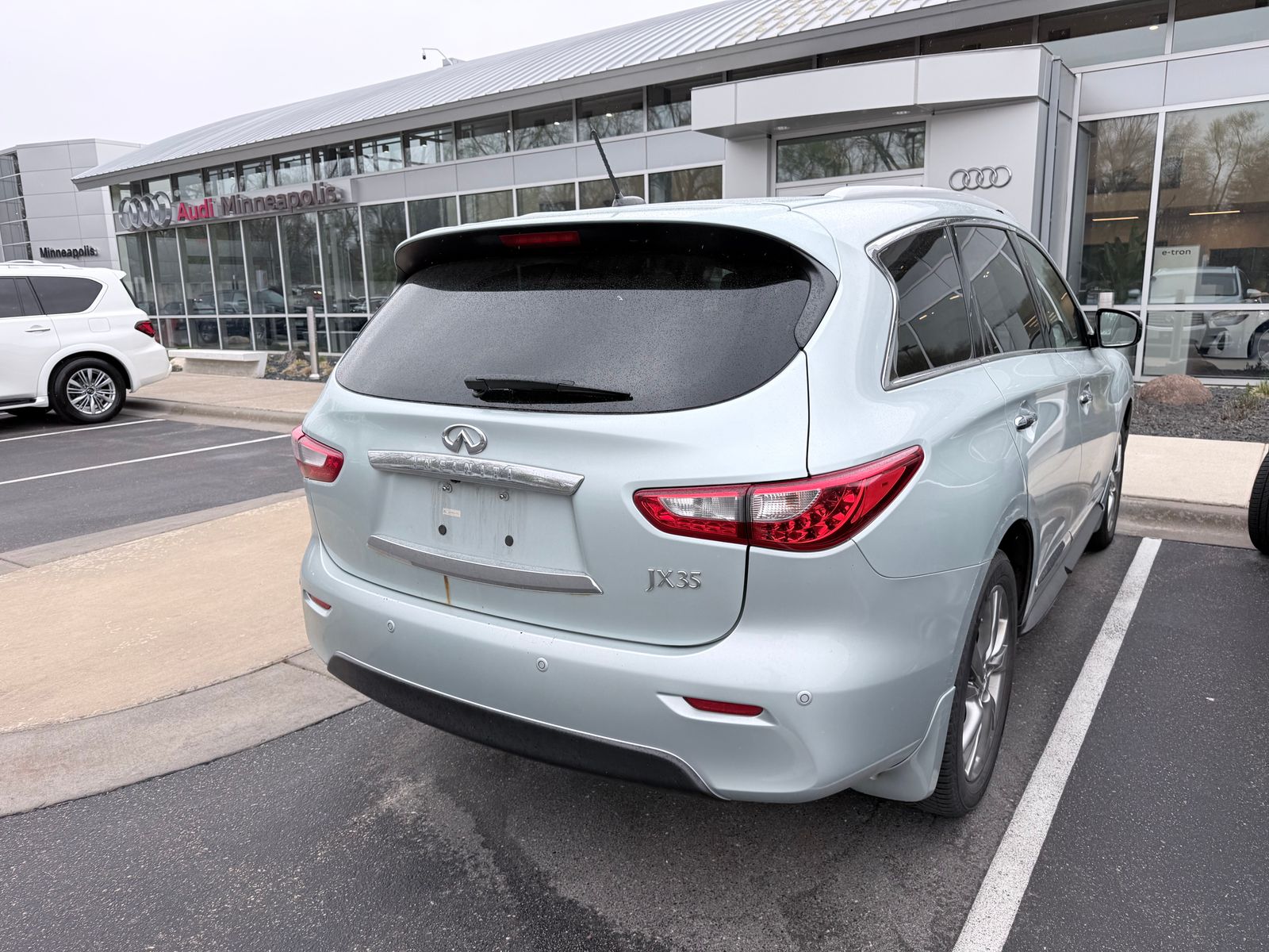 Thumbnail: 2013 INFINITI JX35 - 7