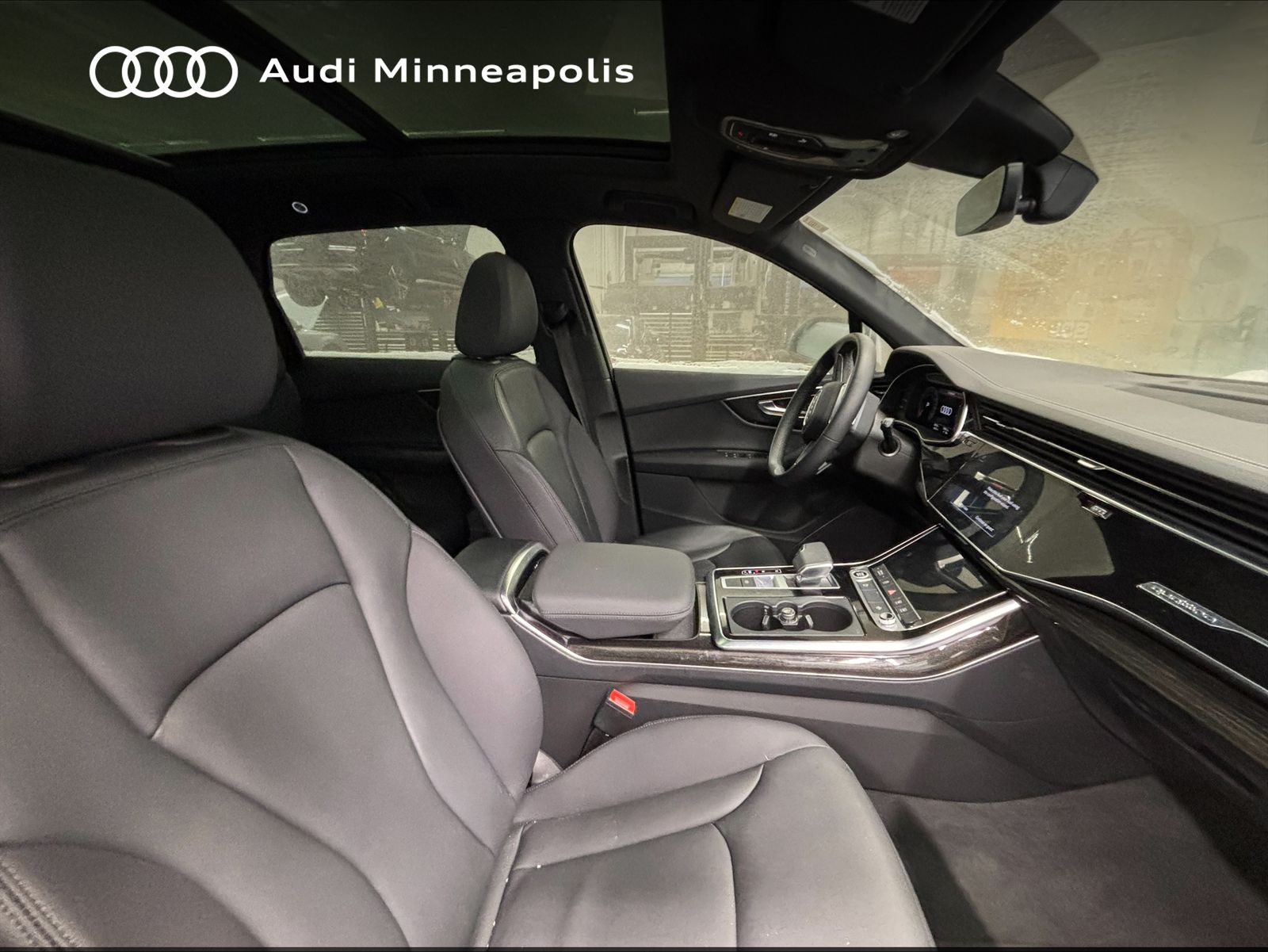 Thumbnail: 2023 Audi Q7 - 14