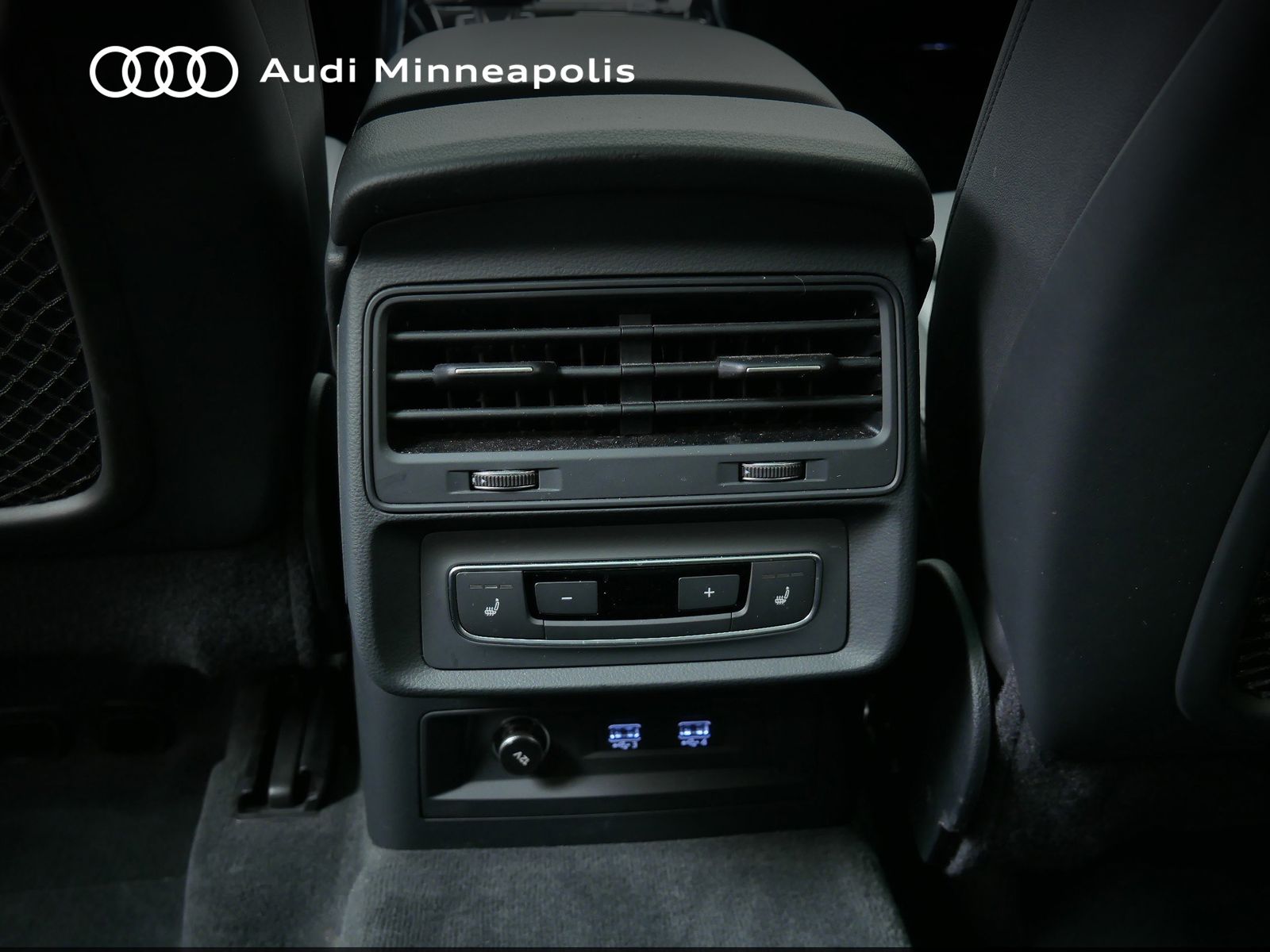 Thumbnail: 2020 Audi Q7 - 17