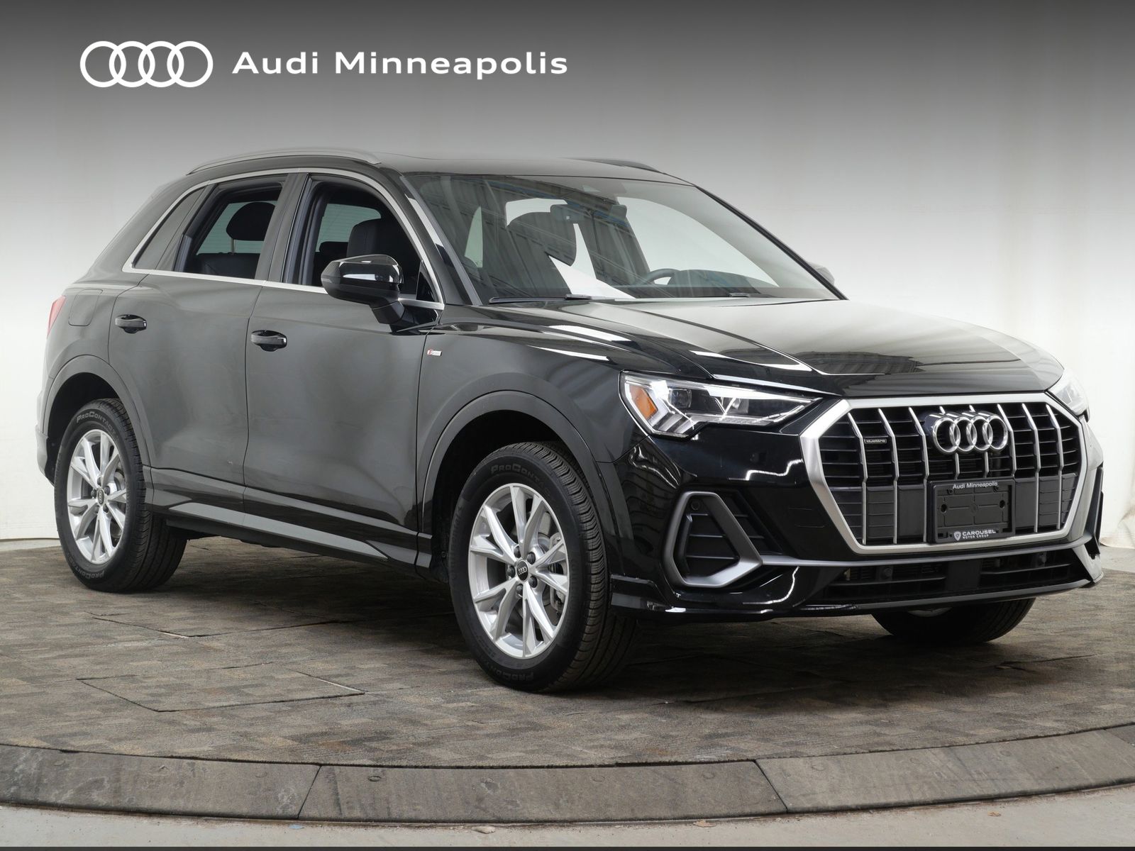 Thumbnail: 2025 Audi Q3 - 11