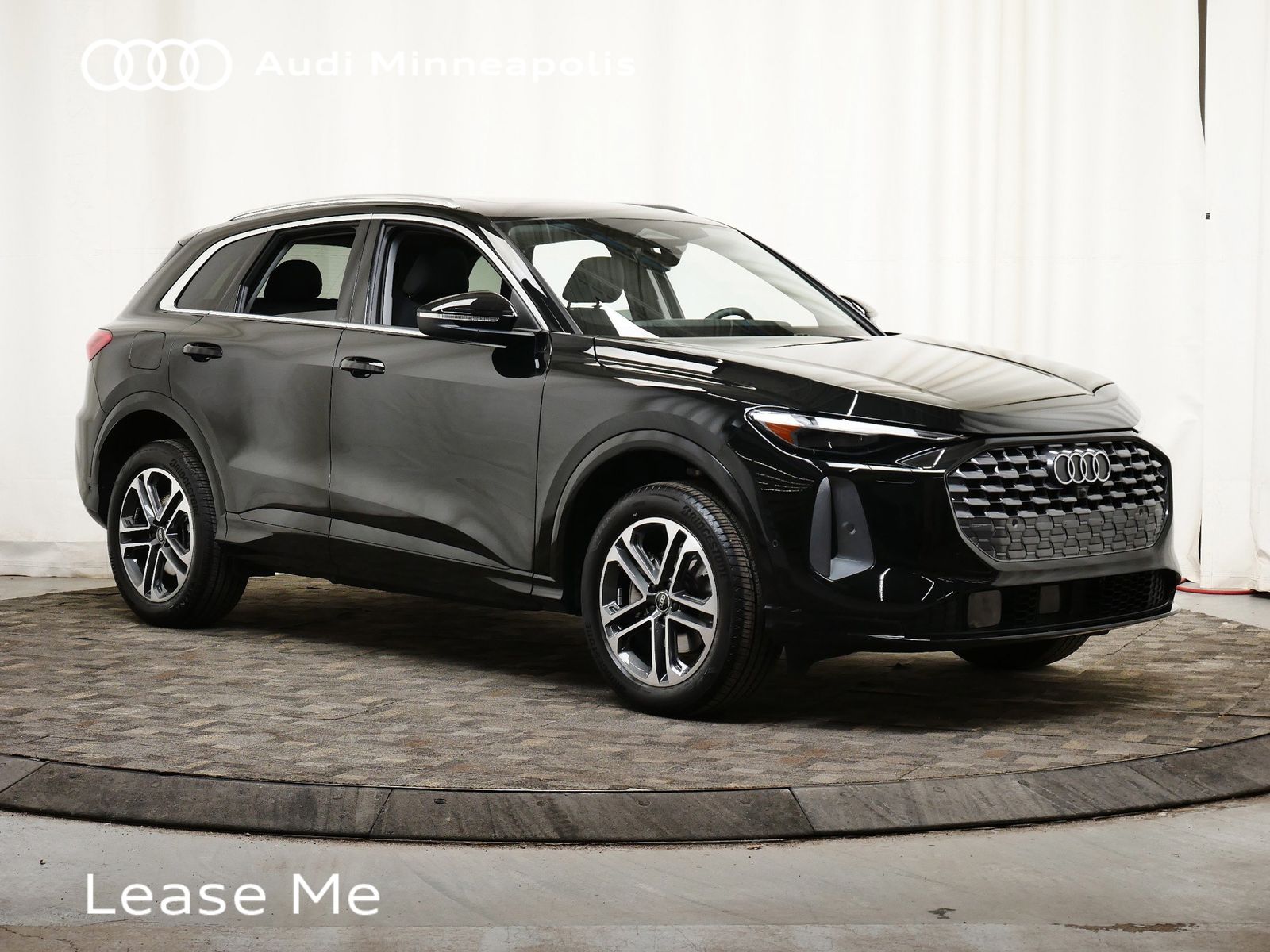 Thumbnail: 2025 Audi Q5 - 10