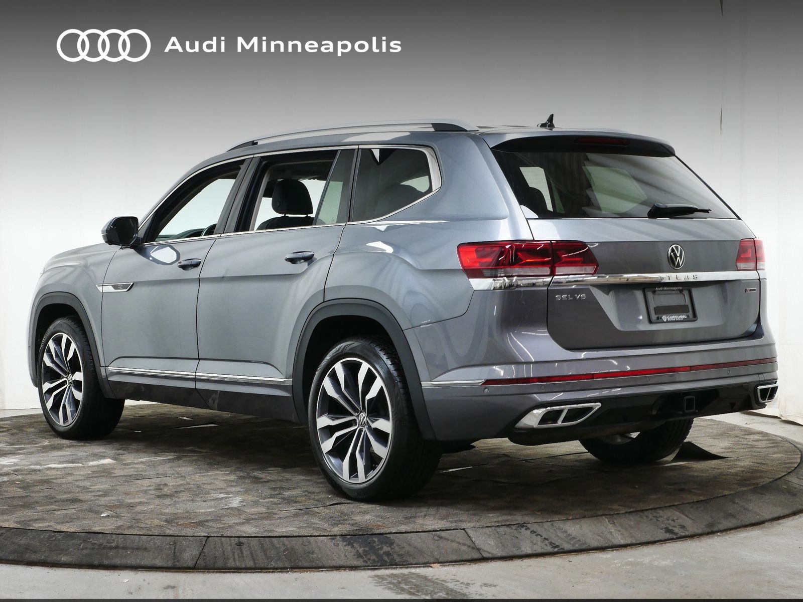 Thumbnail: 2021 Volkswagen Atlas - 4