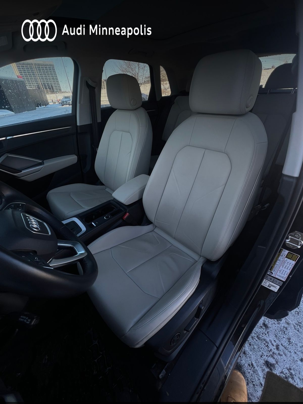 Thumbnail: 2022 Audi Q3 - 2