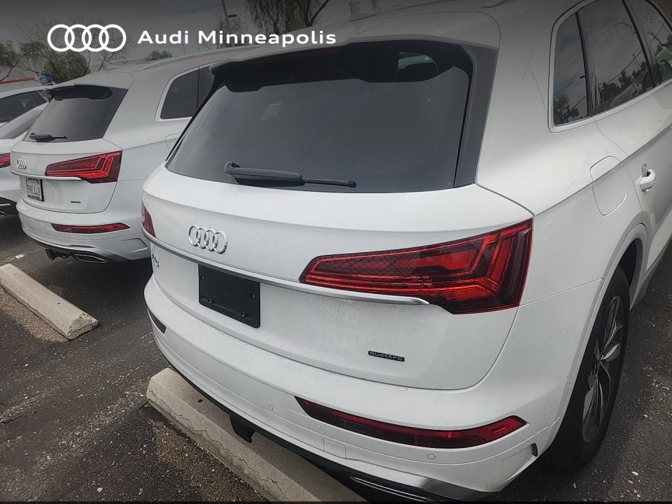 Thumbnail: 2023 Audi Q5 - 7