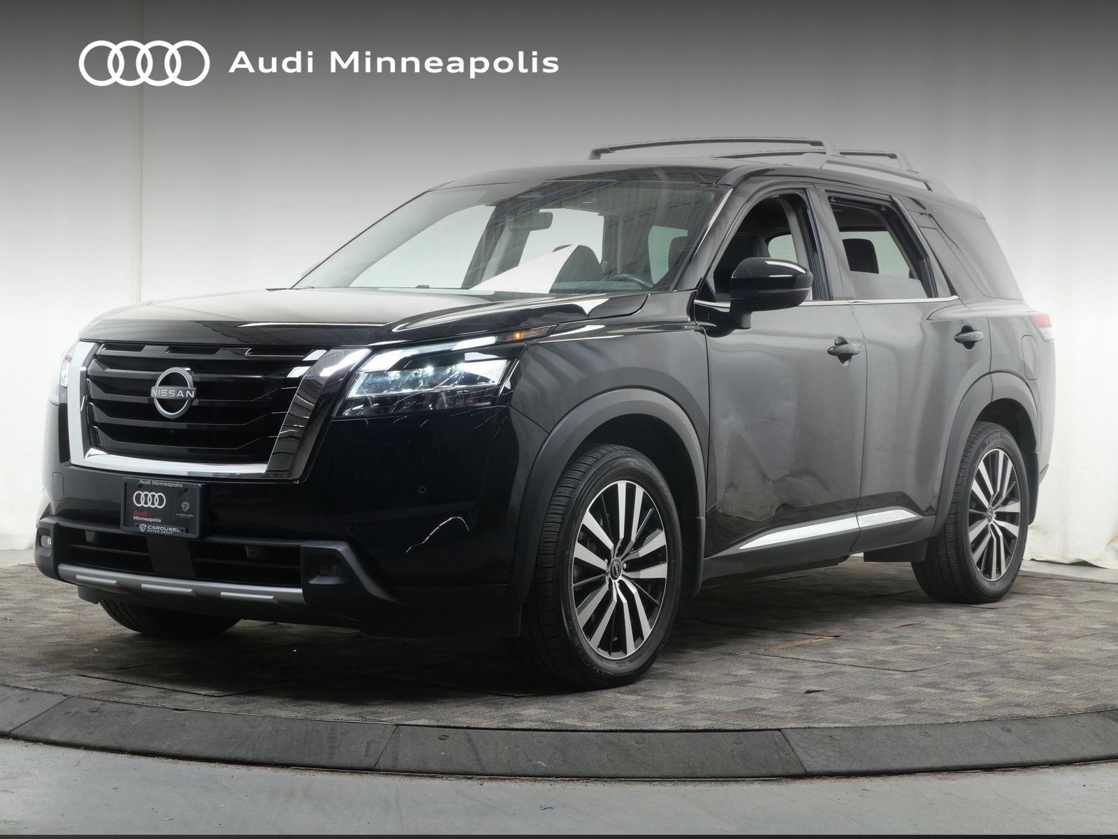 Thumbnail: 2023 Nissan Pathfinder - 1