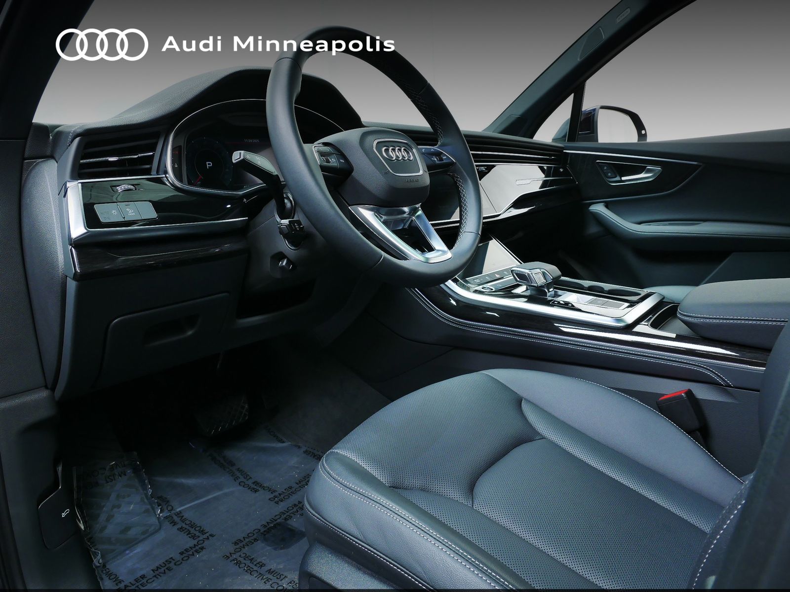 Thumbnail: 2025 Audi Q7 - 2