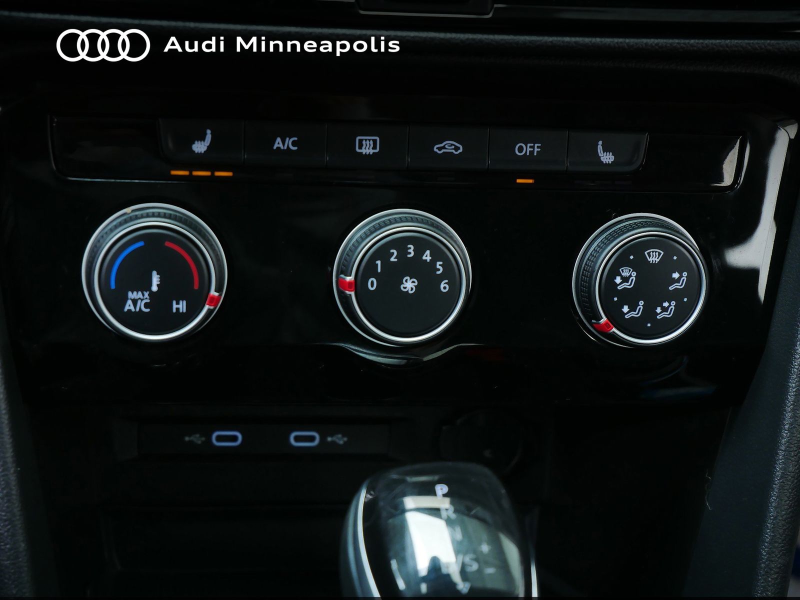 Thumbnail: 2023 Volkswagen Taos - 23