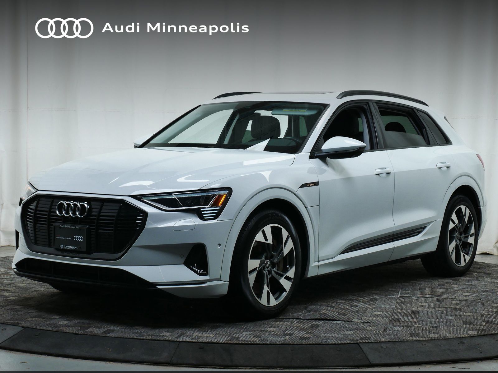 2022 Audi e-tron Premium -
                  Golden Valley, MN