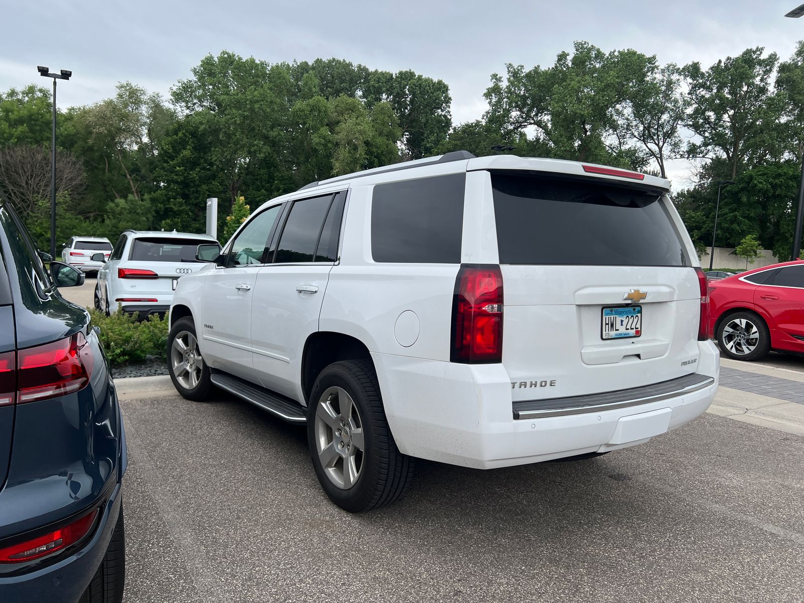 Thumbnail: 2020 Chevrolet Tahoe - 4