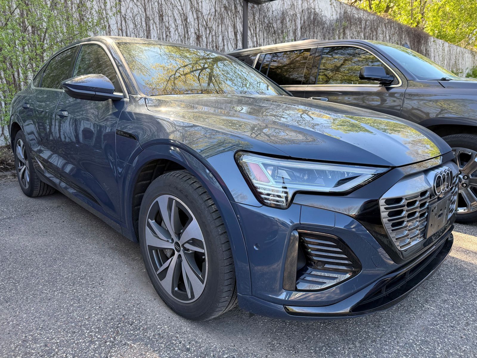2024 Audi Q8 e-tron Prestige -
                  Golden Valley, MN