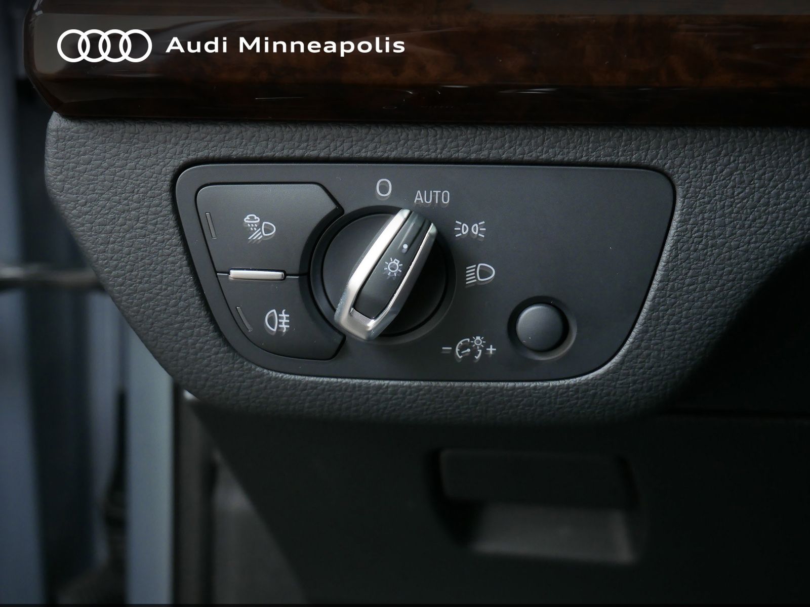 Thumbnail: 2020 Audi Q5 - 18