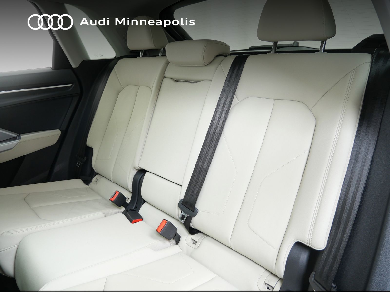 Thumbnail: 2021 Audi Q3 - 15