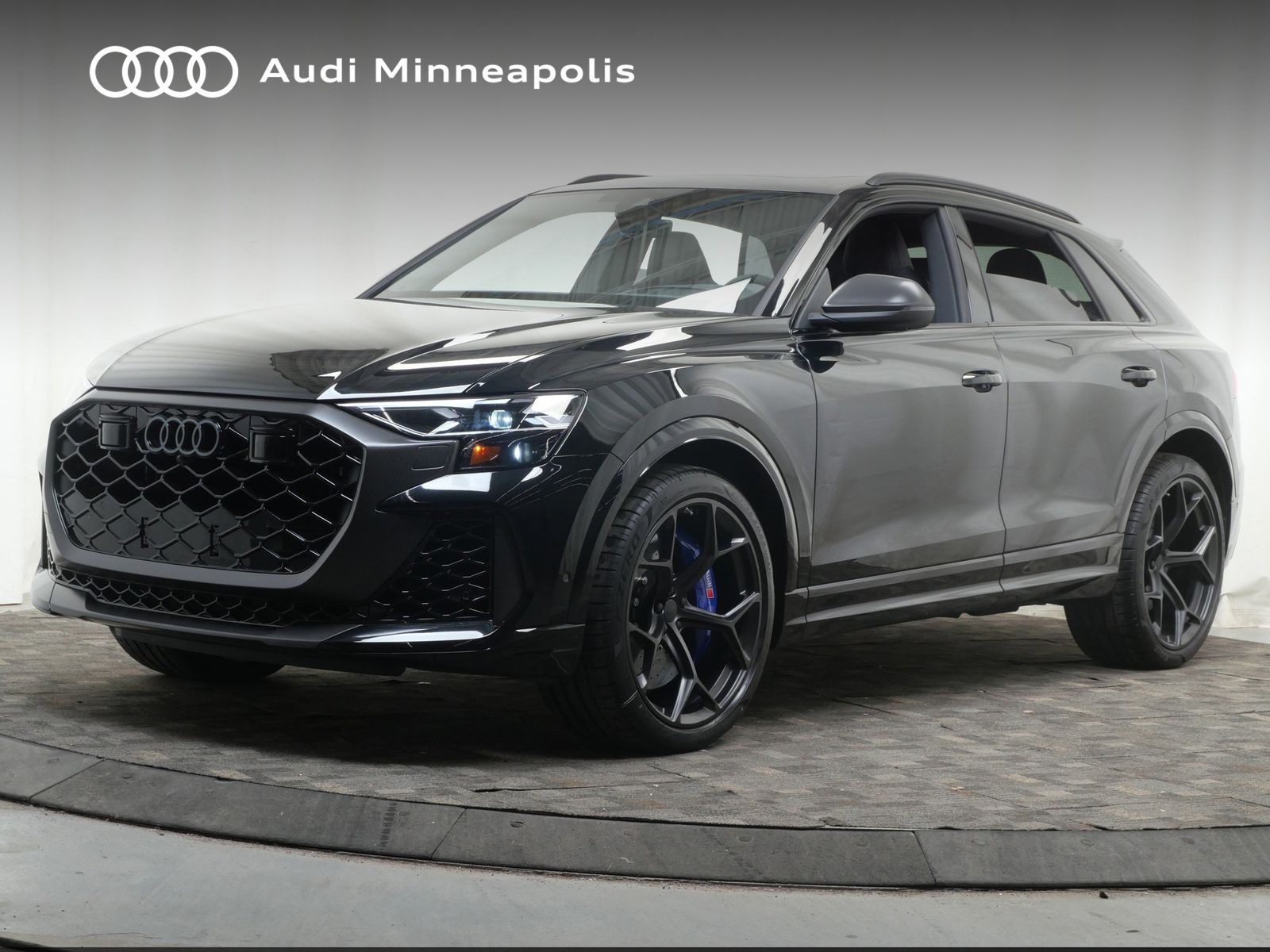 Thumbnail: 2026 Audi RS Q8 - 1