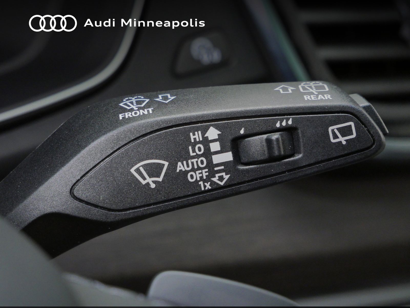 Thumbnail: 2023 Audi Q5 - 24